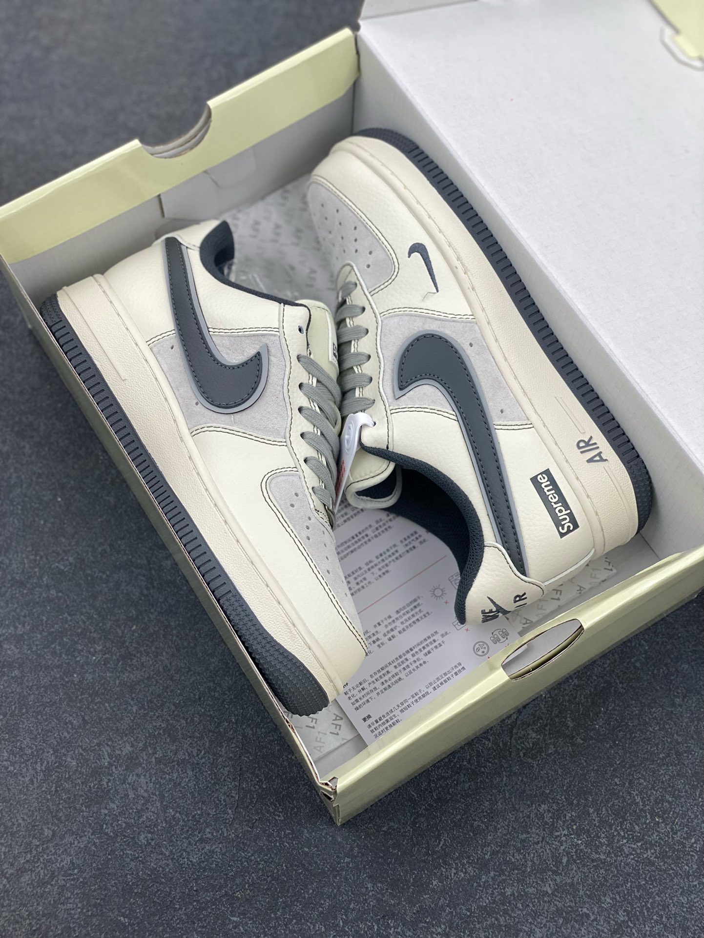 图片[9]-NIke Air Force 1 \’07 Low “Supreme联名——猪八灰底”空军一号 低帮 运动鞋 休闲鞋 折边针车 工艺难度大 原楦头原纸板 原装鞋盒 定制五金配件 内置全掌气垫 原厂鞋底 货号：XZ6188-367 尺码：36 36.5 37.5 38 38.5 39 40 40.5 41 42 42.5 43 44 44.5 45-选品中心