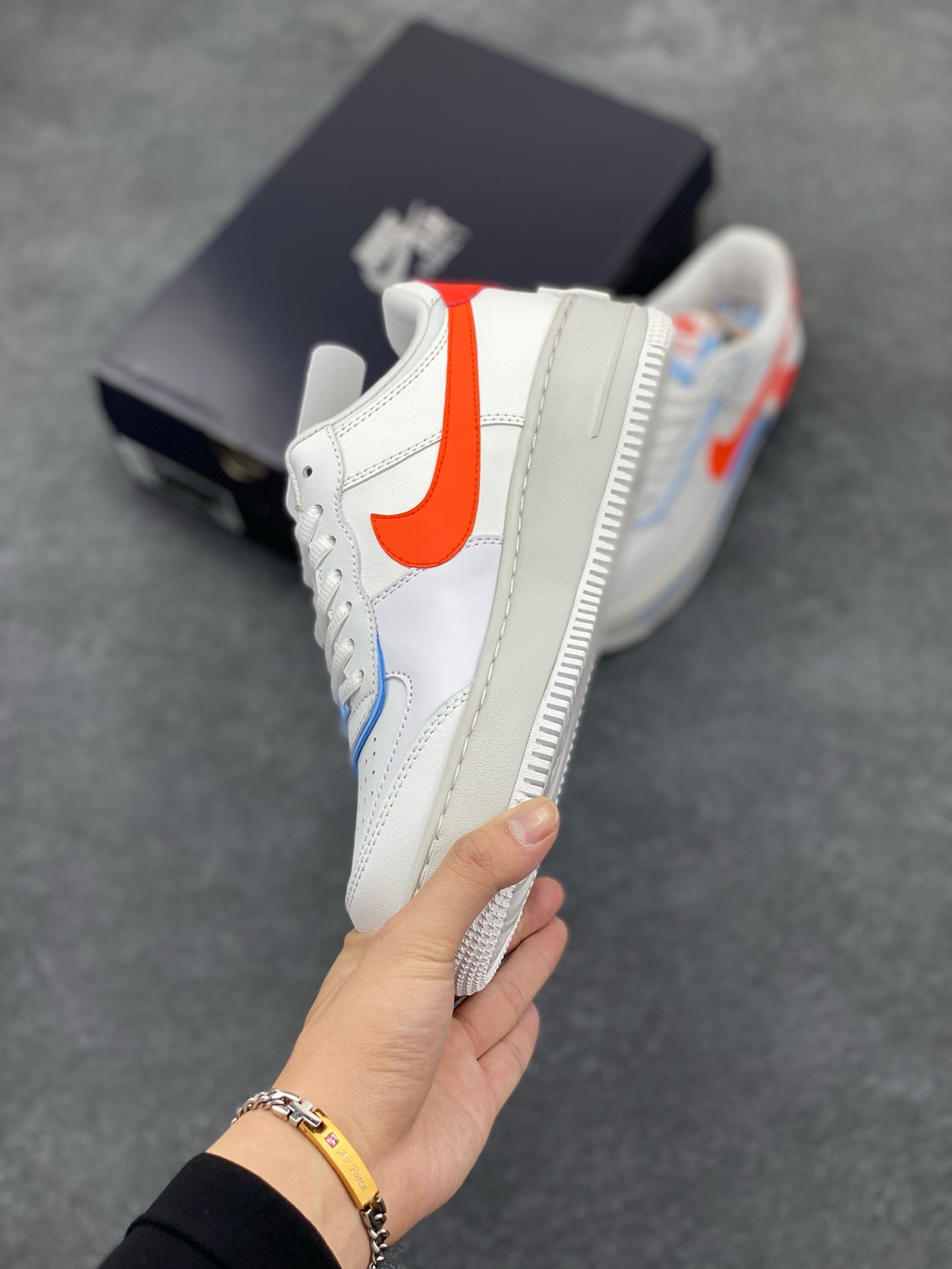 图片[3]-福利特价 NK Air Force 1 Shadow 轻量增高低帮百搭板鞋\”拼接马卡龙\” 全新少女系解构主义设计双层轻量EVA发泡中底+防滑RB橡胶外圈底鞋底 原楦头原纸板 打造纯正空军版型 专注外贸渠道 全掌内置蜂窝气垫 原盒配件 原厂中底钢印、拉帮完美 货号：CQ9503-100 尺码：35.5 36 36.5 37.5 38 38.5 39 40 40.5 41 42-选品中心
