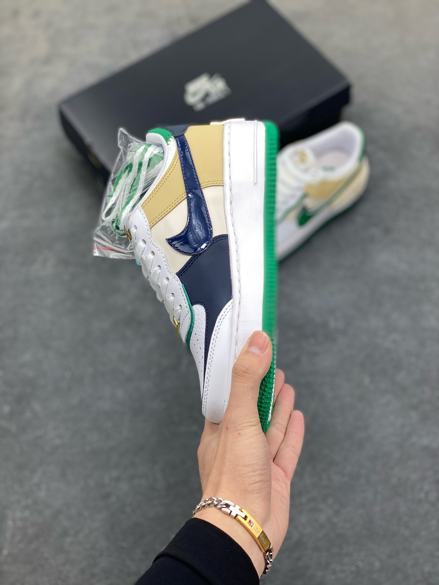 图片[3]-福利特价 NK Air Force 1 Shadow 轻量增高低帮百搭板鞋\”拼接马卡龙\” 全新少女系解构主义设计双层轻量EVA发泡中底+防滑RB橡胶外圈底鞋底 原楦头原纸板 打造纯正空军版型 专注外贸渠道 全掌内置蜂窝气垫 原盒配件 原厂中底钢印、拉帮完美 货号：DZ1847-102 尺码：35.5 36 36.5 37.5 38 38.5 39 40 40.5 41 42-选品中心