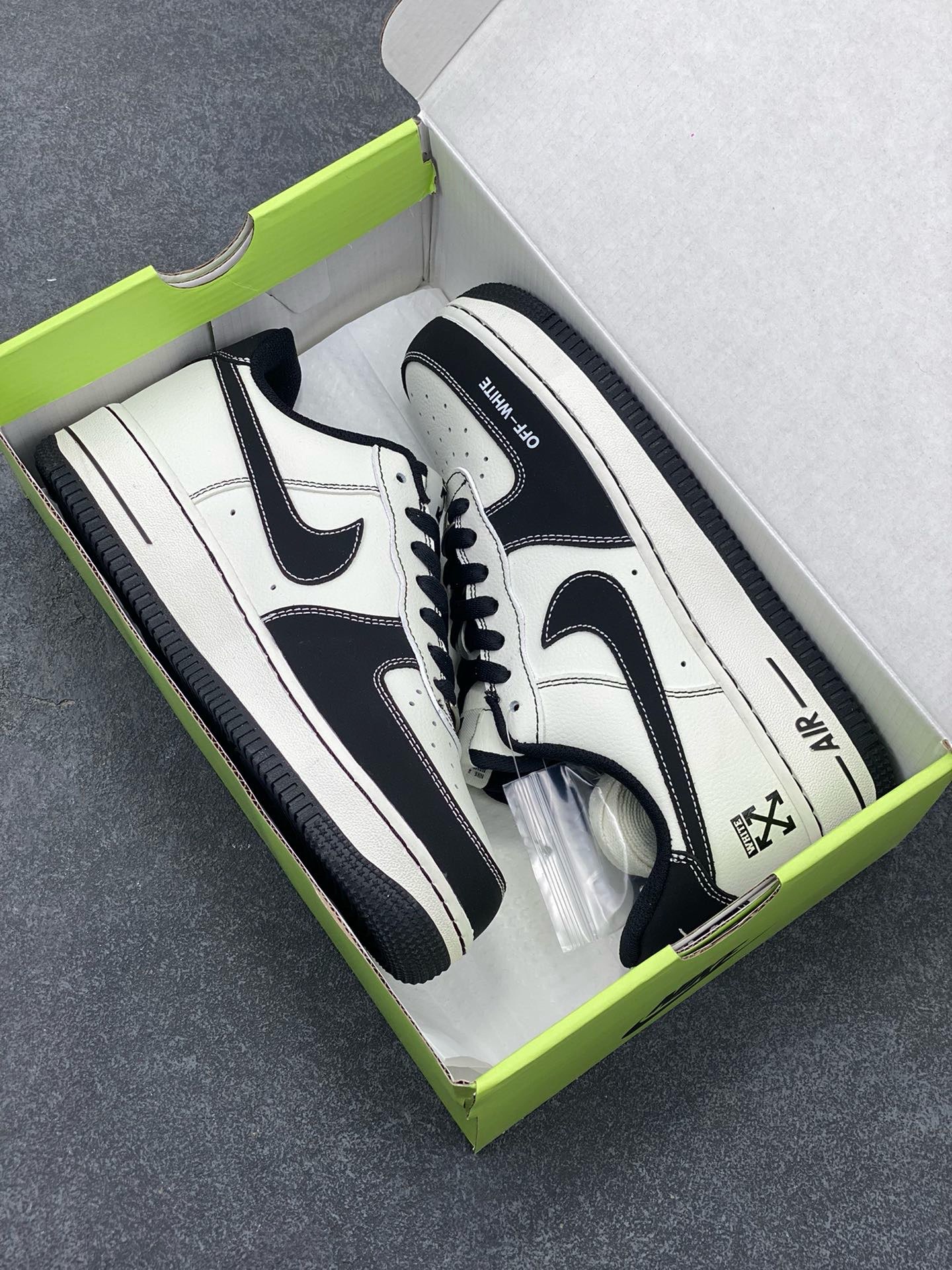 图片[9]-福利特价 Air Force 1\’ 07 原楦头原纸板 打造纯正空军版型 专注外贸渠道 全掌内置蜂窝气垫 #原盒配件 原厂中底钢印、拉帮完美 货号：KY8899-109 尺码：36 36.5 37.5 38 38.5 39 40 40.5 41 42 42.5 43 44 44.5 45-选品中心