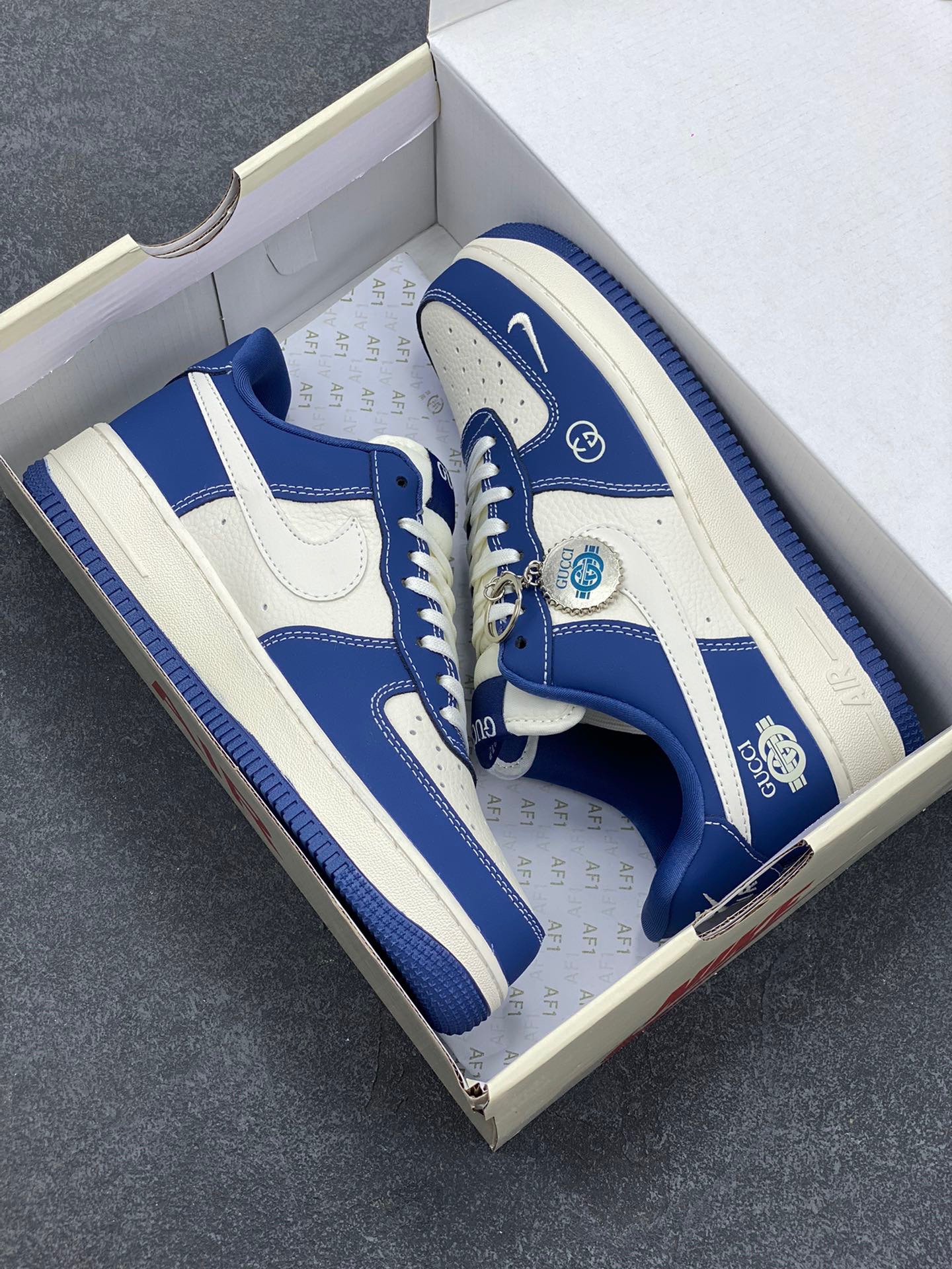 图片[9]-NIke Air Force 1 ‘07 Low “古驰联名——海涛蓝”空军一号 低帮 运动鞋 休闲鞋 折边针车 工艺难度大 原楦头原纸板 原装鞋盒 定制五金配件 内置全掌气垫 原厂鞋底 货号：KK1988-085 尺码：36 36.5 37.5 38 38.5 39 40 40.5 41 42 42.5 43 44 44.5 45-选品中心