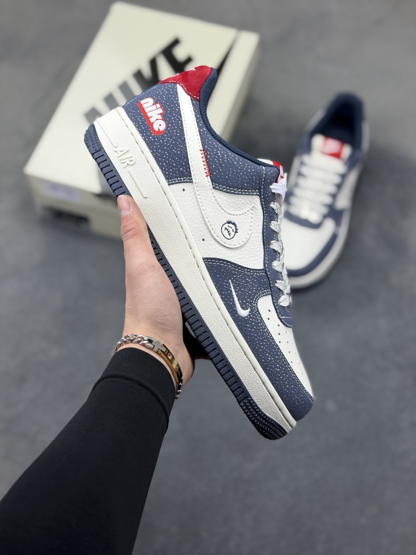 _dtl9sVDmziSwYIPBUVsXvj8oTudCRvL8W_h6xrw