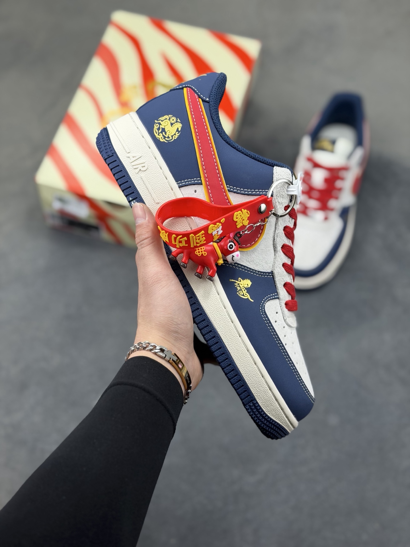 _d9a9soYDEiVihLHczkImUWrBl60a_Of1QXsITew