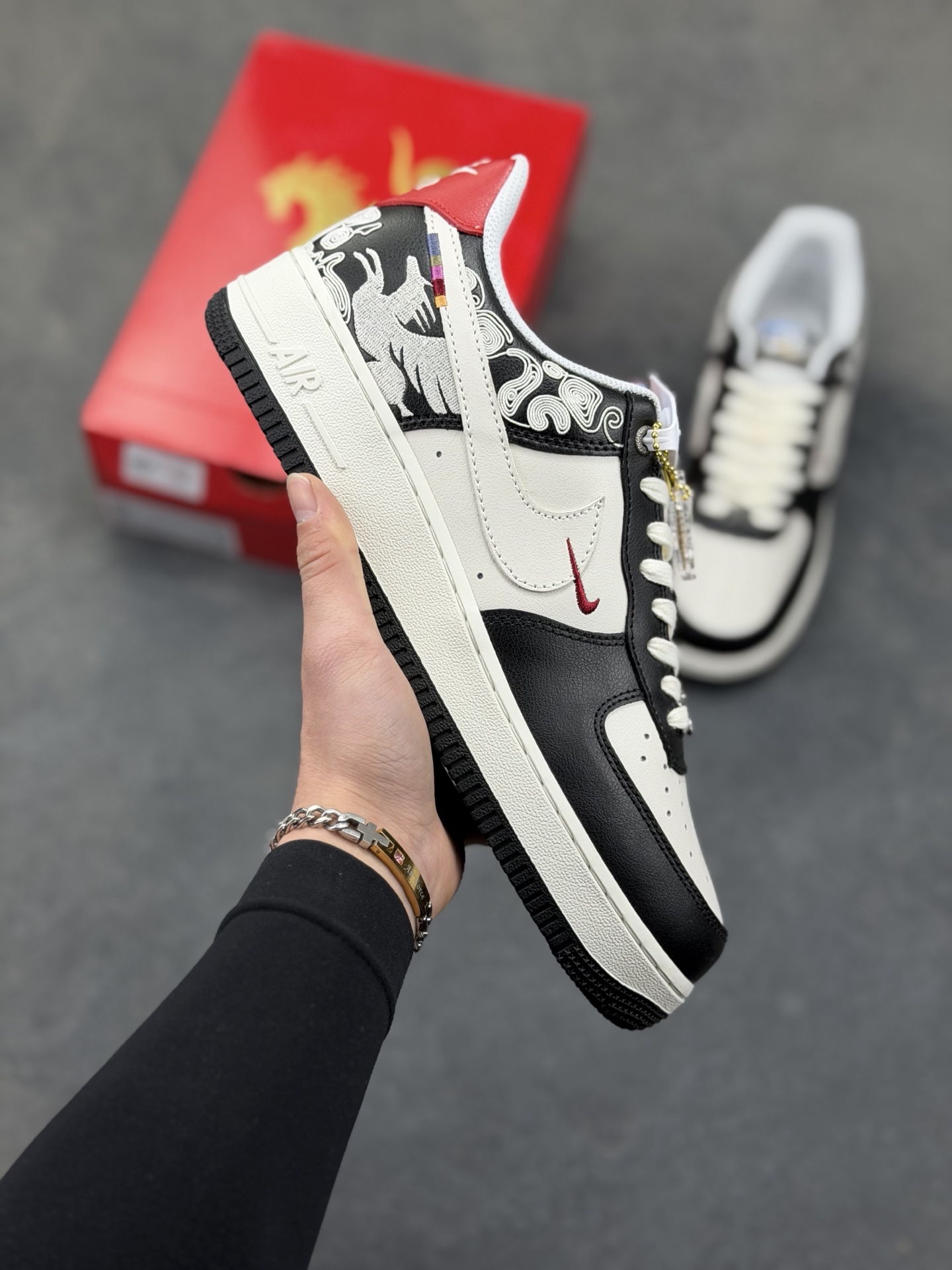 _dJe9ss50whMxymNWglYlu2Bq5oBPFvs9uar9jRA