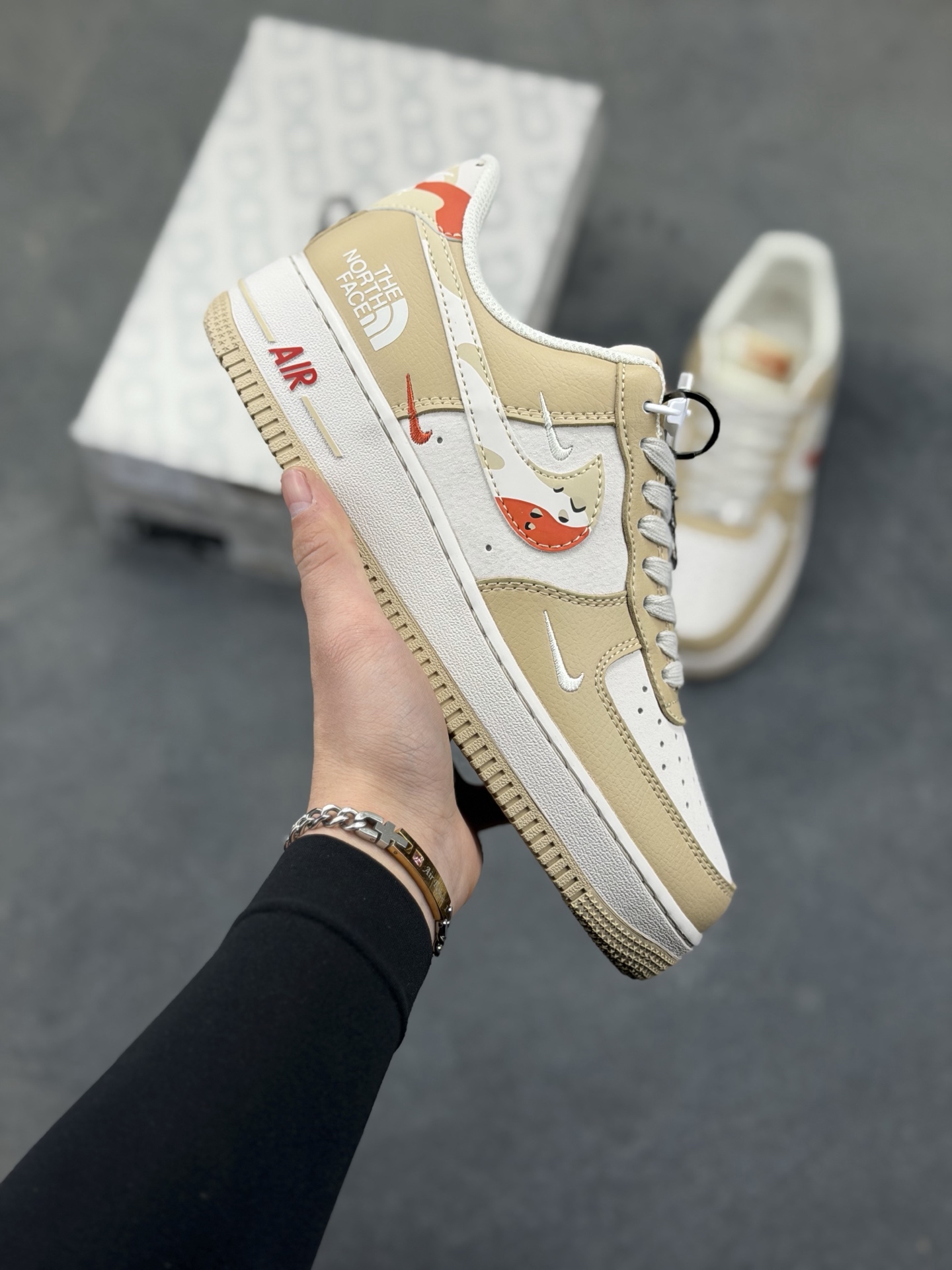 _d_49sFSvVyEf1jgwurHunXLkFONIOrJF_Bol4HA