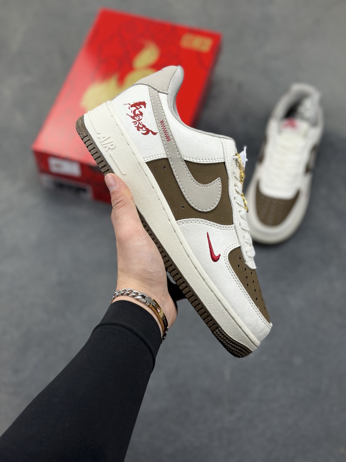 _doH9s68UThik8hhwHlow_XYuh_z11hwa4yYA7sg