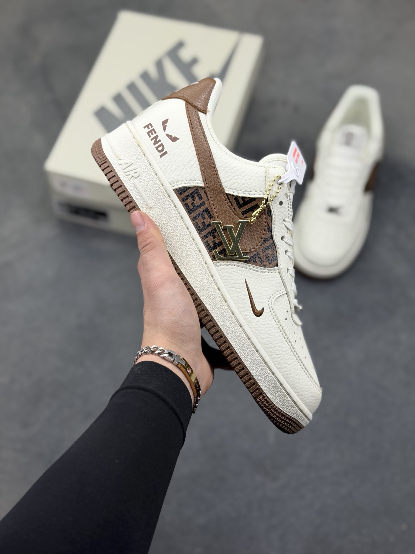 _dg29sleyhlTaR35tXDE147RTShjQJGVVr26ocSQ