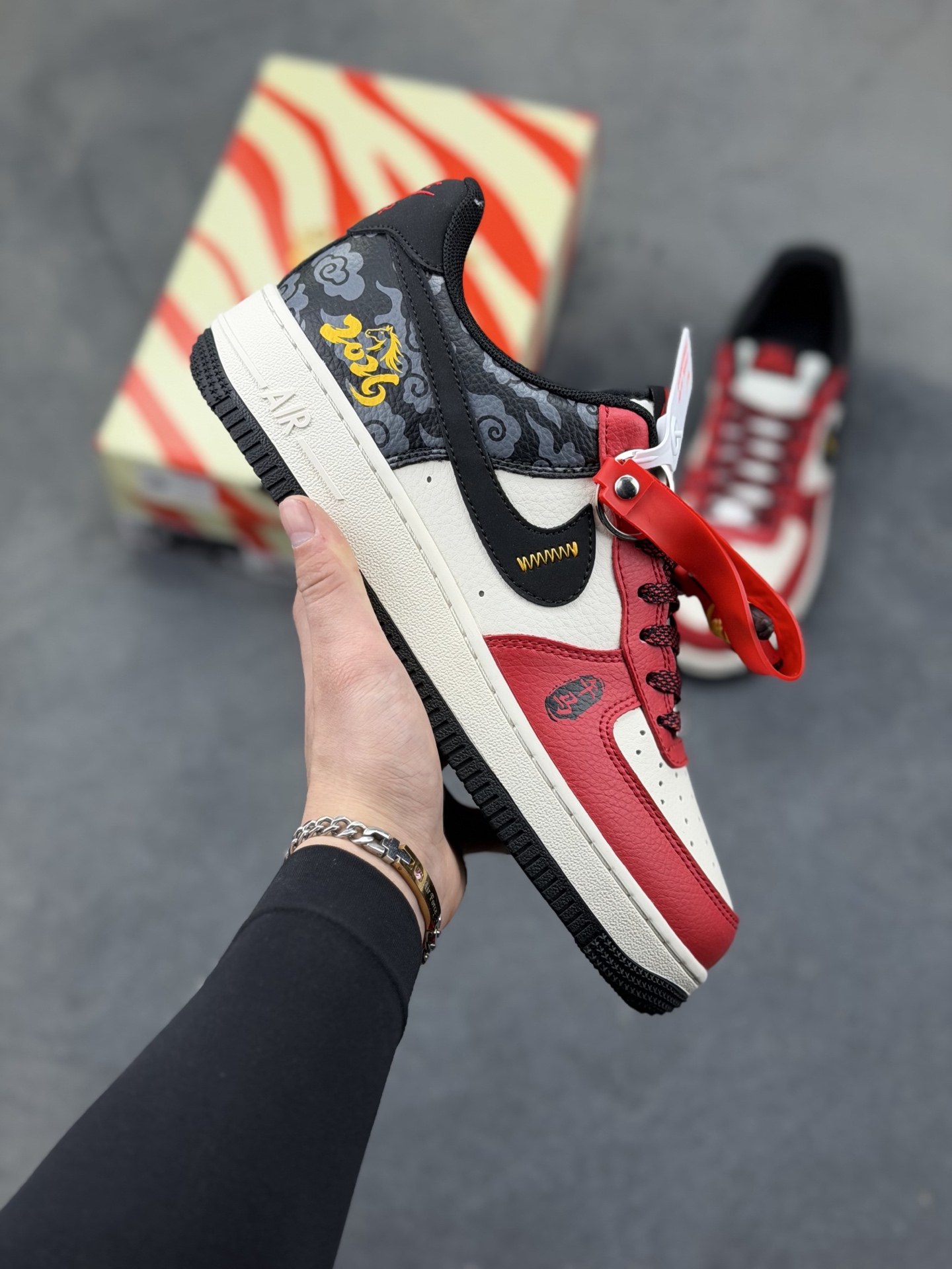 _dFP9s_BEjWVoFogK6AJ-BassAkXqJGH5pB8nAnQ