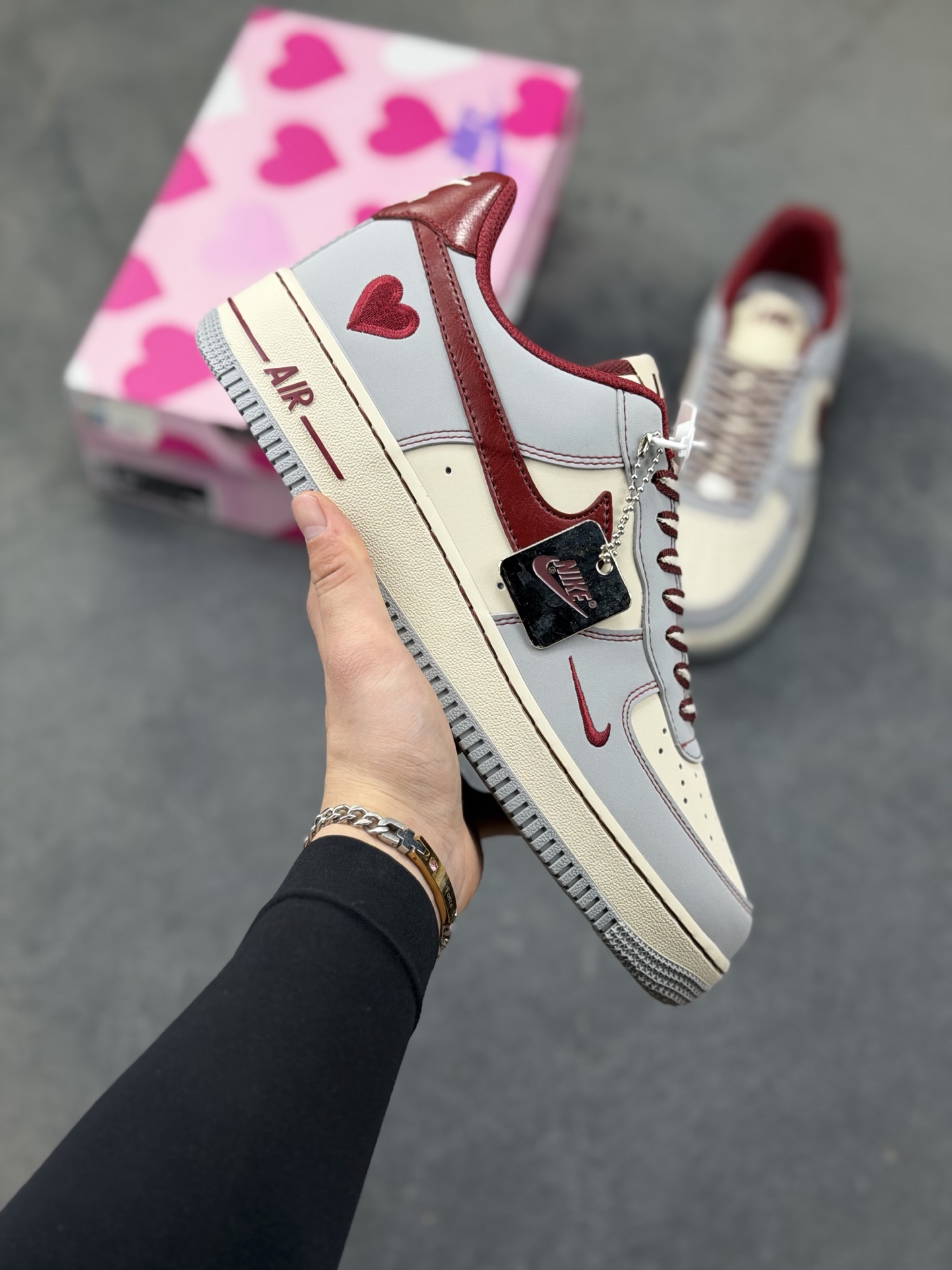 _dxf9se4TRB4QyN-rbN4ysLJRxQ1ru8b8OkgKzNQ