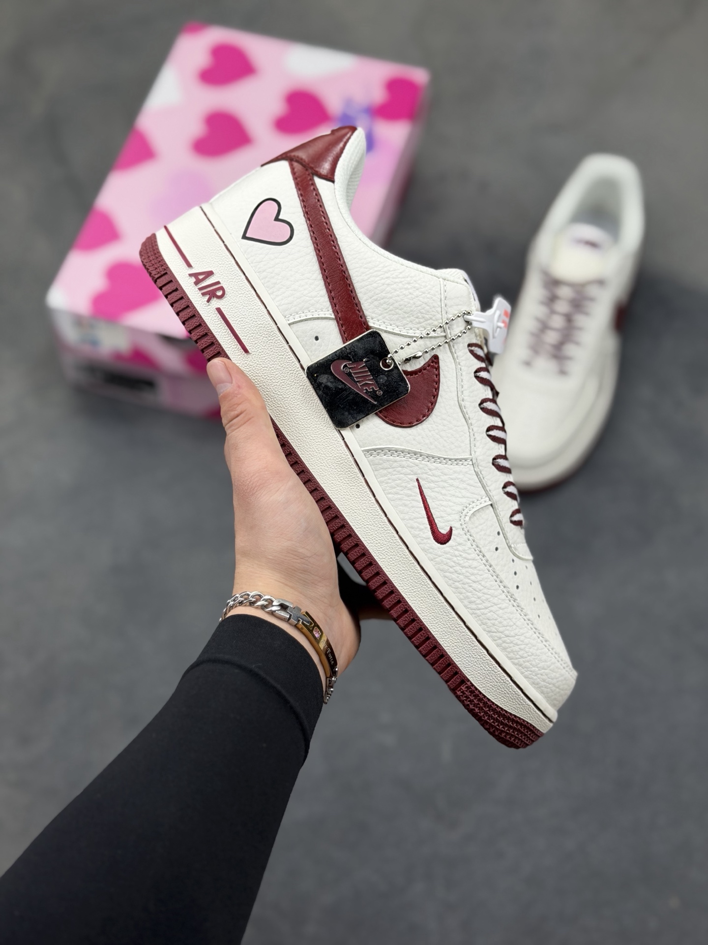 _dtP9sqMs-E_uTFz-Pk3Qkp9Y4ZUNzXIDp8aRlSA