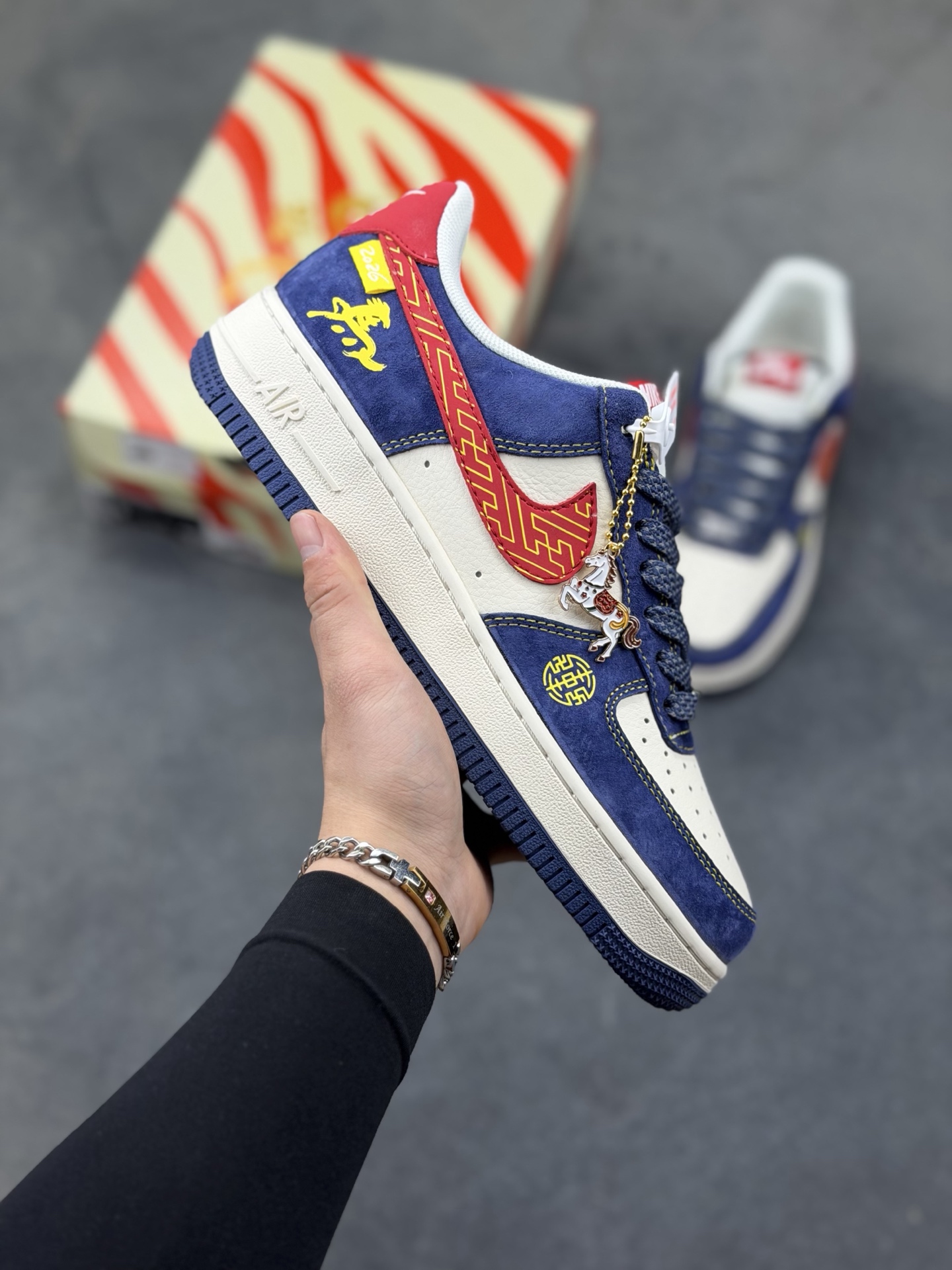 _dmT9sKakAi2SsDRKNSkOjvUgHBtl1Z3FmkOw91w