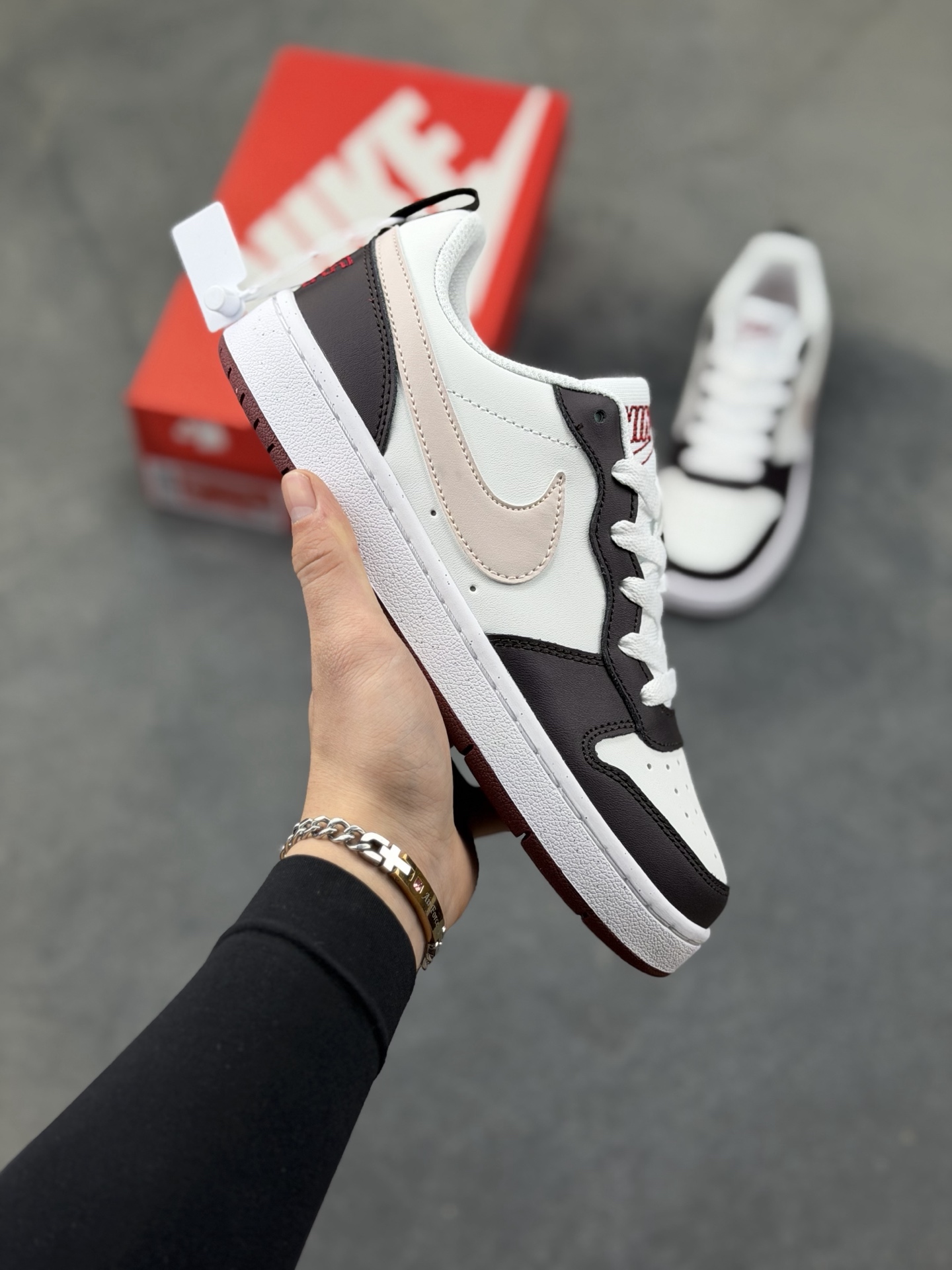 _dcL9sW1ll9VGI5C18CIZExREXOj08YY-z3KVCmw