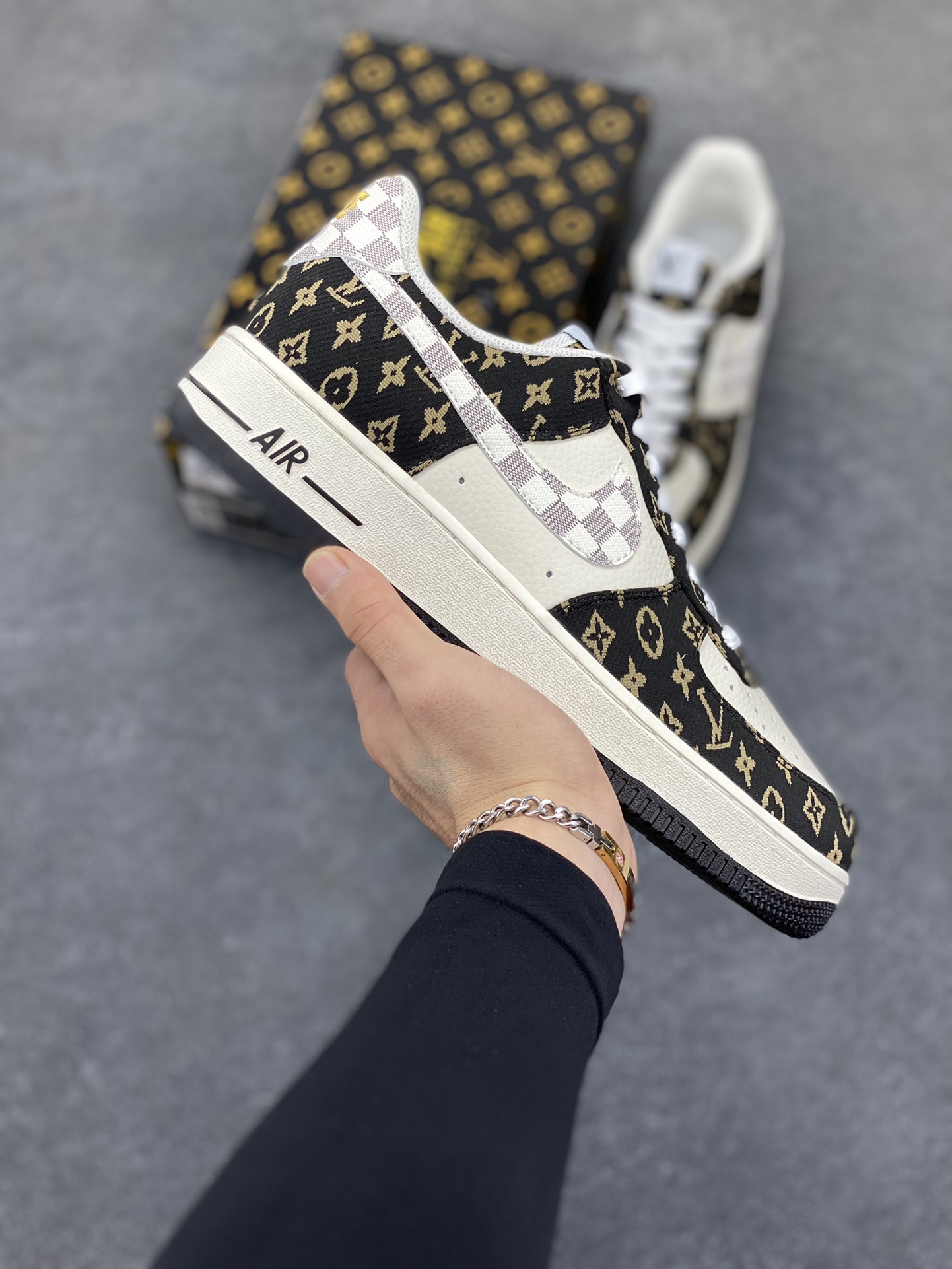 _ddG9s6xmvpknfOLVLUPBn8vt6AodRC29KRF-GFQ