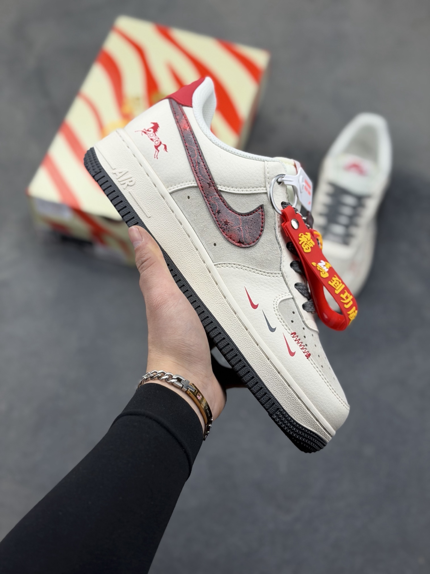 _dqY9srxImReHbK1ddVoj7CltXLEbq5iXse_GJ5Q