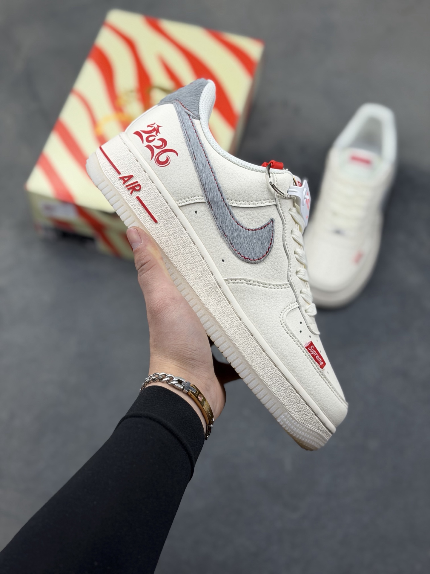 _dmR9shk_GCzYGUdi4R9OwidNxjW3jHW-jVxB7NA