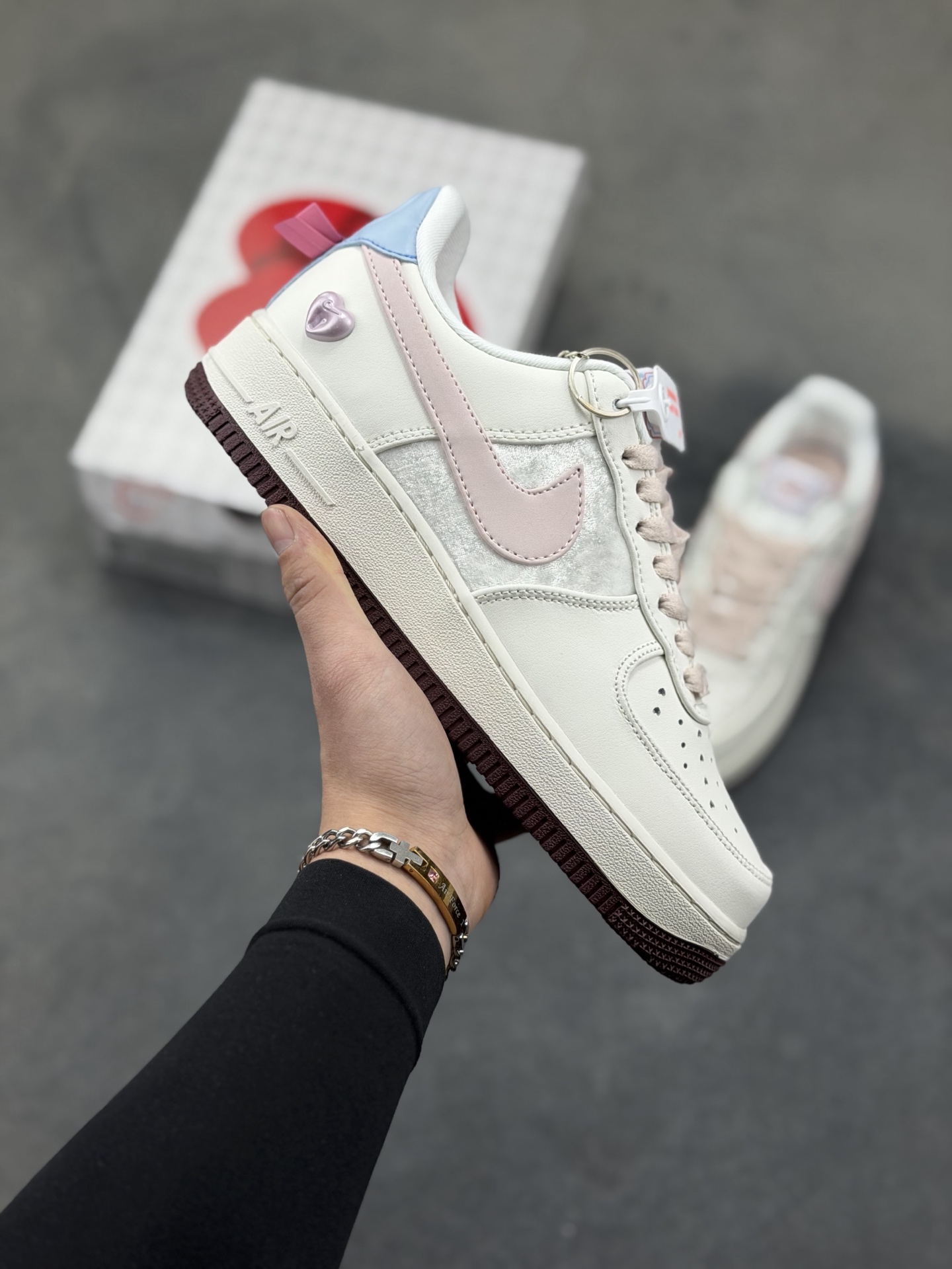 _du89sfp8yTPWxmLUnaIWP19io3bolm2LAOXsvpQ