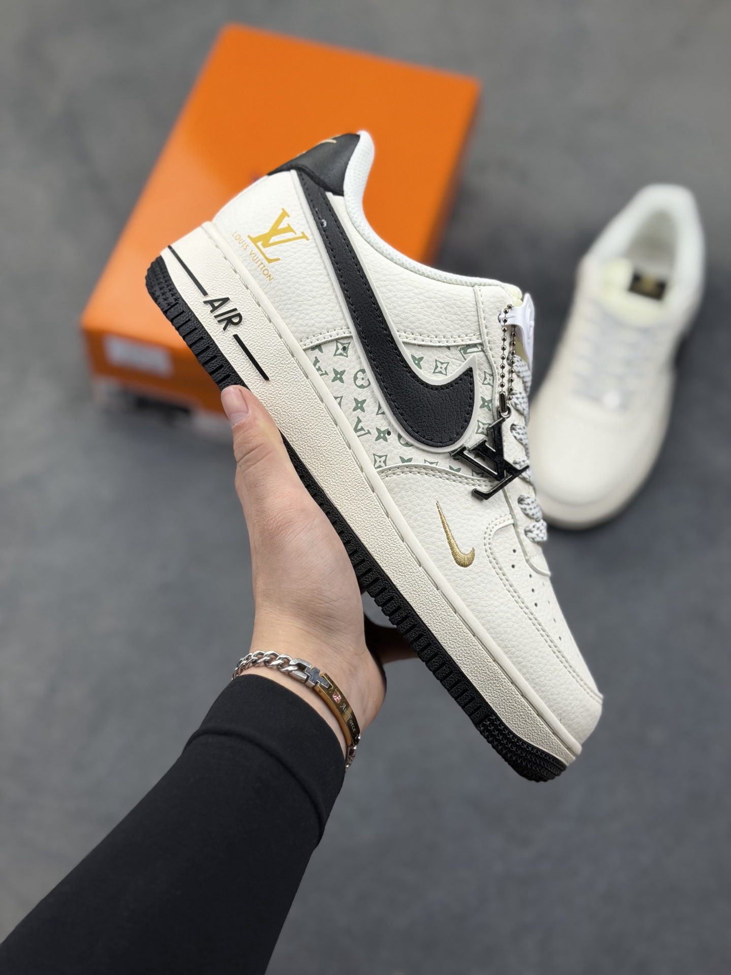 _duV9suq48vJduvQloalhQgSJ_m6kGA9PS97D8KQ