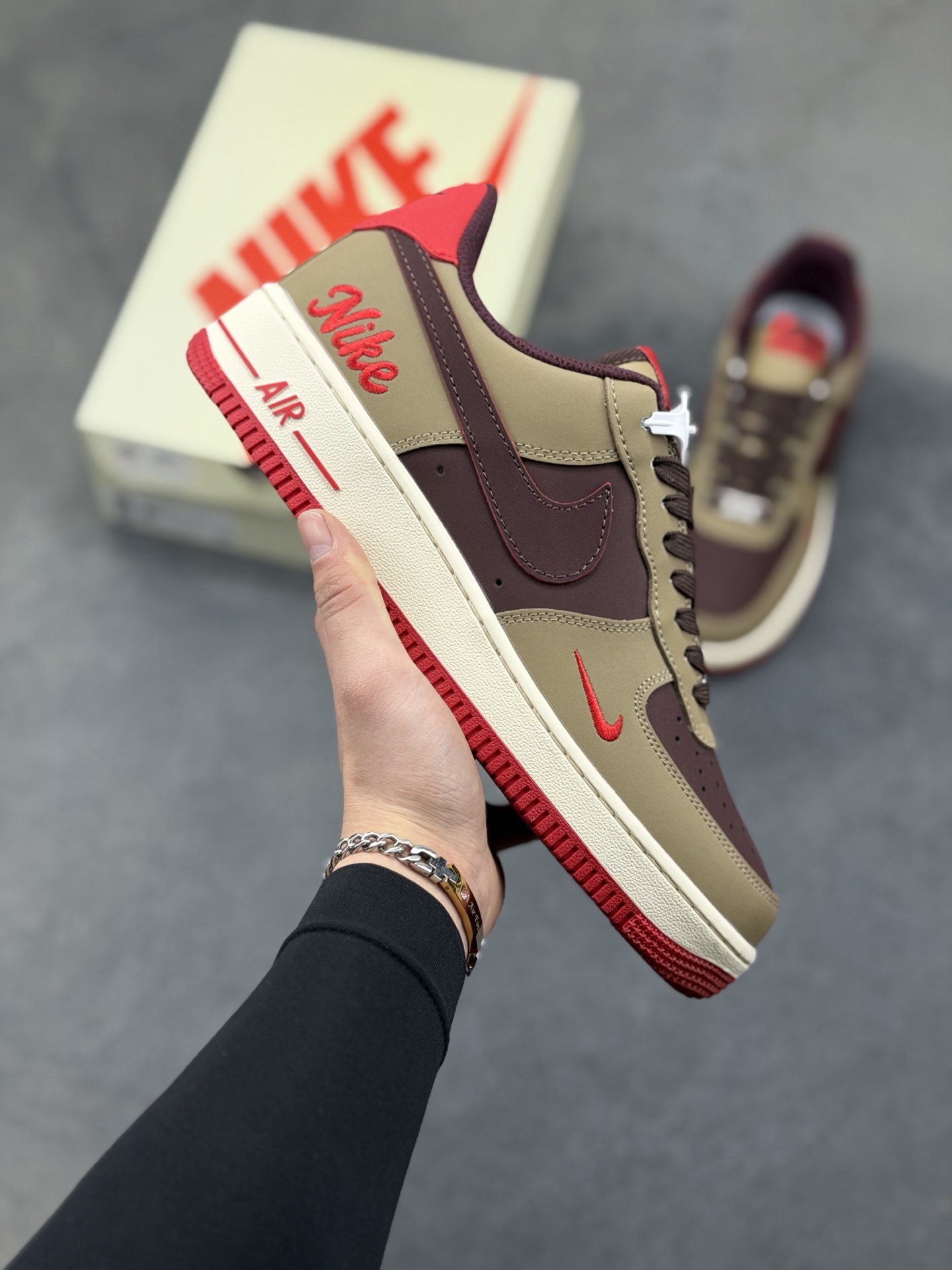 _dIA9saBocGttUjq8JFgHmLSewEIwe4mk4DukKeQ