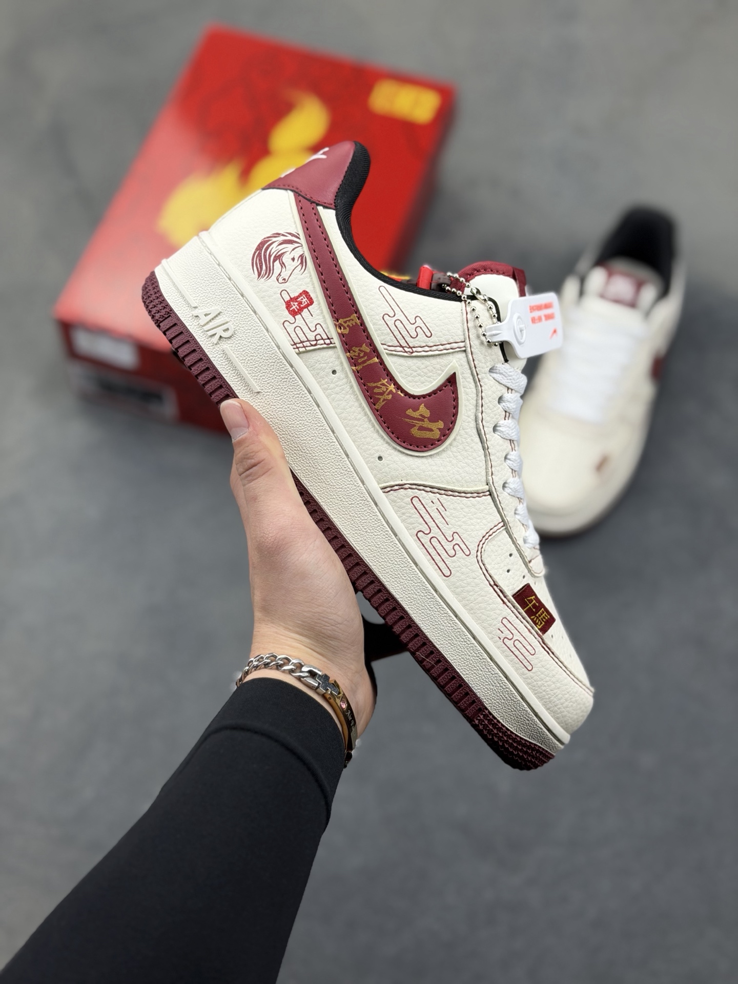 _diC9sBG2zxxGlseKk4-xpN_dMBLlbvoJz6Jx-_w