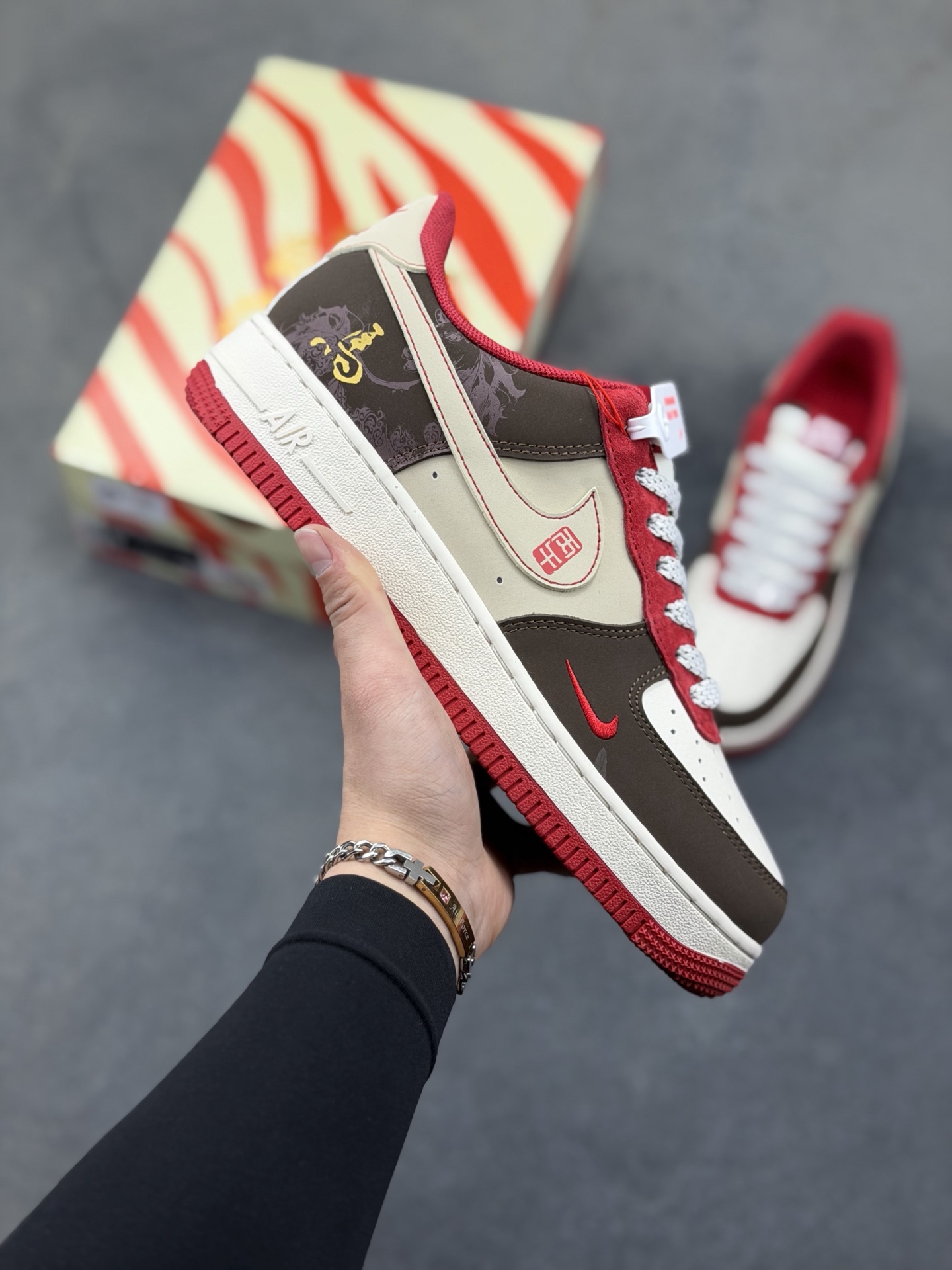 _dqQ9smjRmX5XhHWL9shHBPp7RpHrE4BI8EsZujg