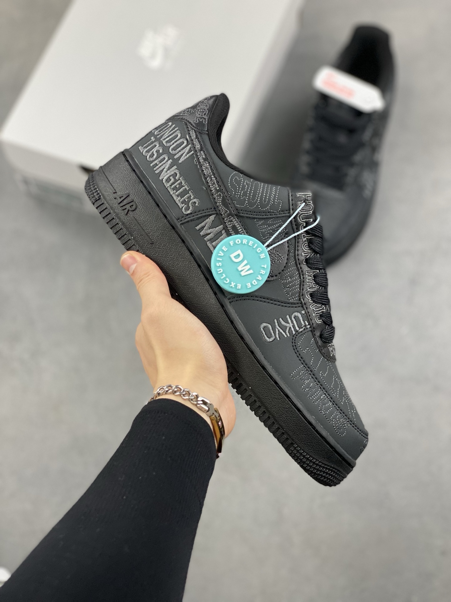 NIke Air Force 1 07 Low – II1549-001