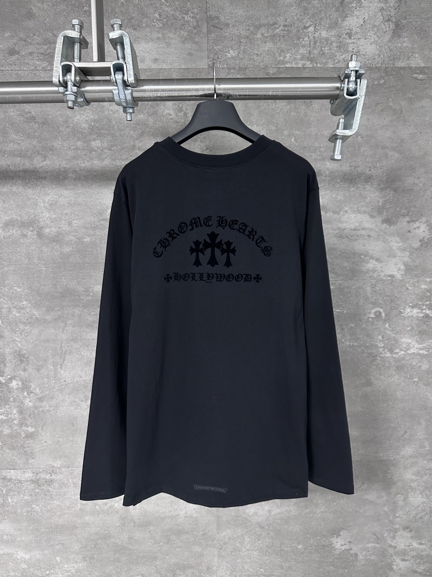 Chrome Hearts Black Flocked Cross Long Sleeve Crew Neck T-Shirt 6 i1758221714947 1649 0 4