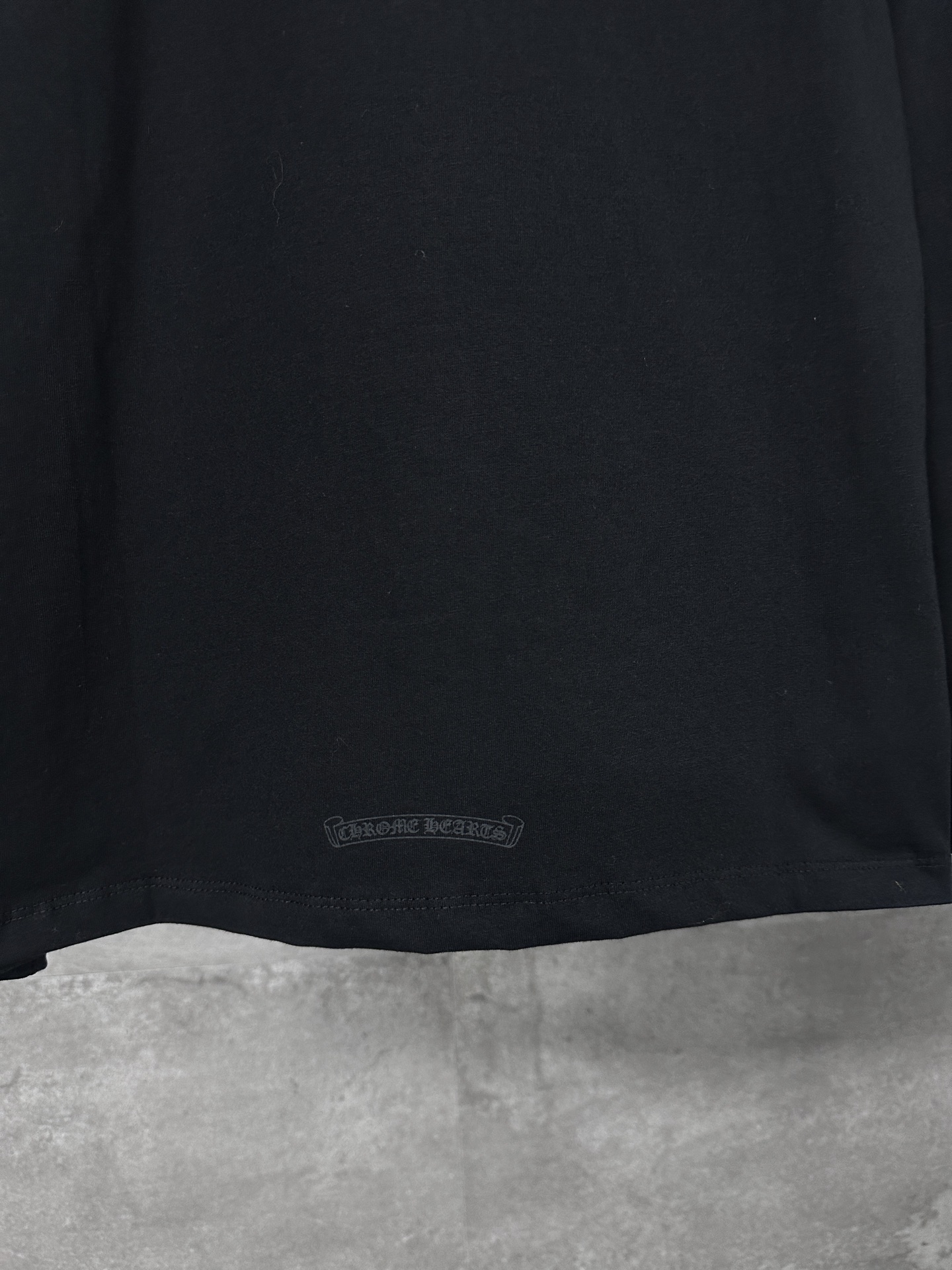 Chrome Hearts Black Flocked Cross Long Sleeve Crew Neck T-Shirt 10 i1758221714961 4507 0 8
