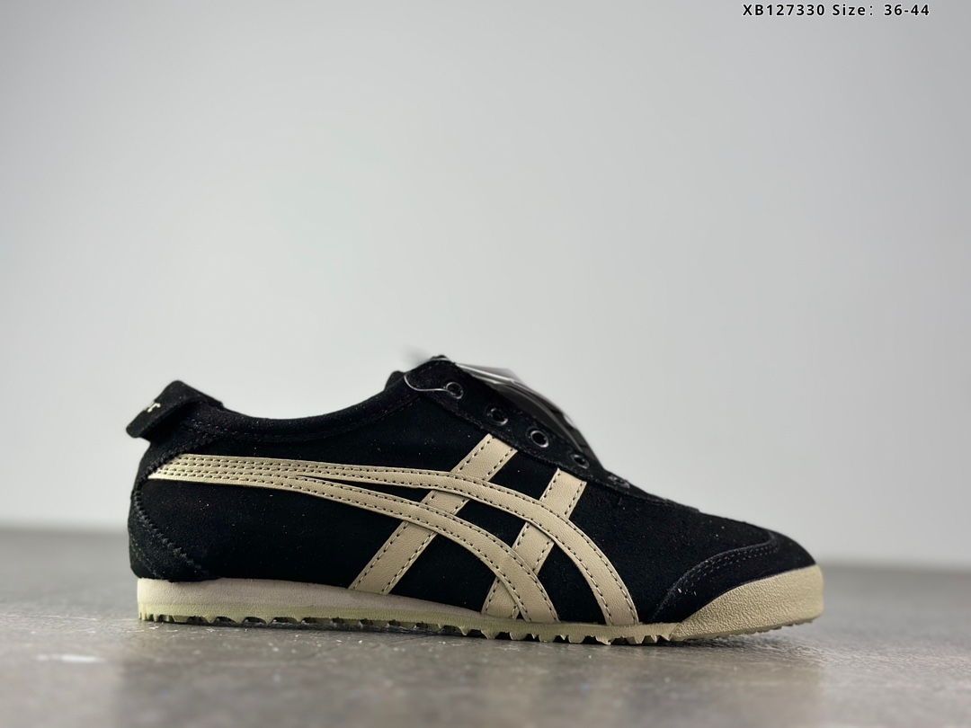 🈴️💰190
✅Asics/亚瑟士 男女鞋真标半码制 日产经典老牌-鬼塚虎/Onitsuka Tiger Mexico 66&reg;经典墨西哥系列复古经典百搭板鞋休闲运动鞋慢跑鞋
采用柔软牛皮鞋面，超国标含胶率耐磨耐弯折RB大底。产品从款式颜色造型上体现出追求舒适和细节的完美。鞋类更是推崇手工制作的严谨，融舒适性与可穿性的设计风格。
注重细节的完美和别致魅力，既保持稳重，又不失轻松的时尚感
尺码：36-44含半码
货号：087LY0308
编码XB127330