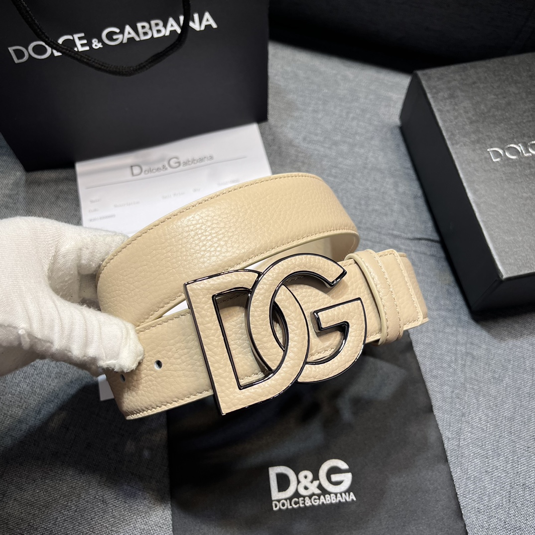 DG宽4.0cmDolce&Gabbana全新鹿皮纹印花全小牛皮腰带,简约配饰,点缀个性化DG徽标搭扣D