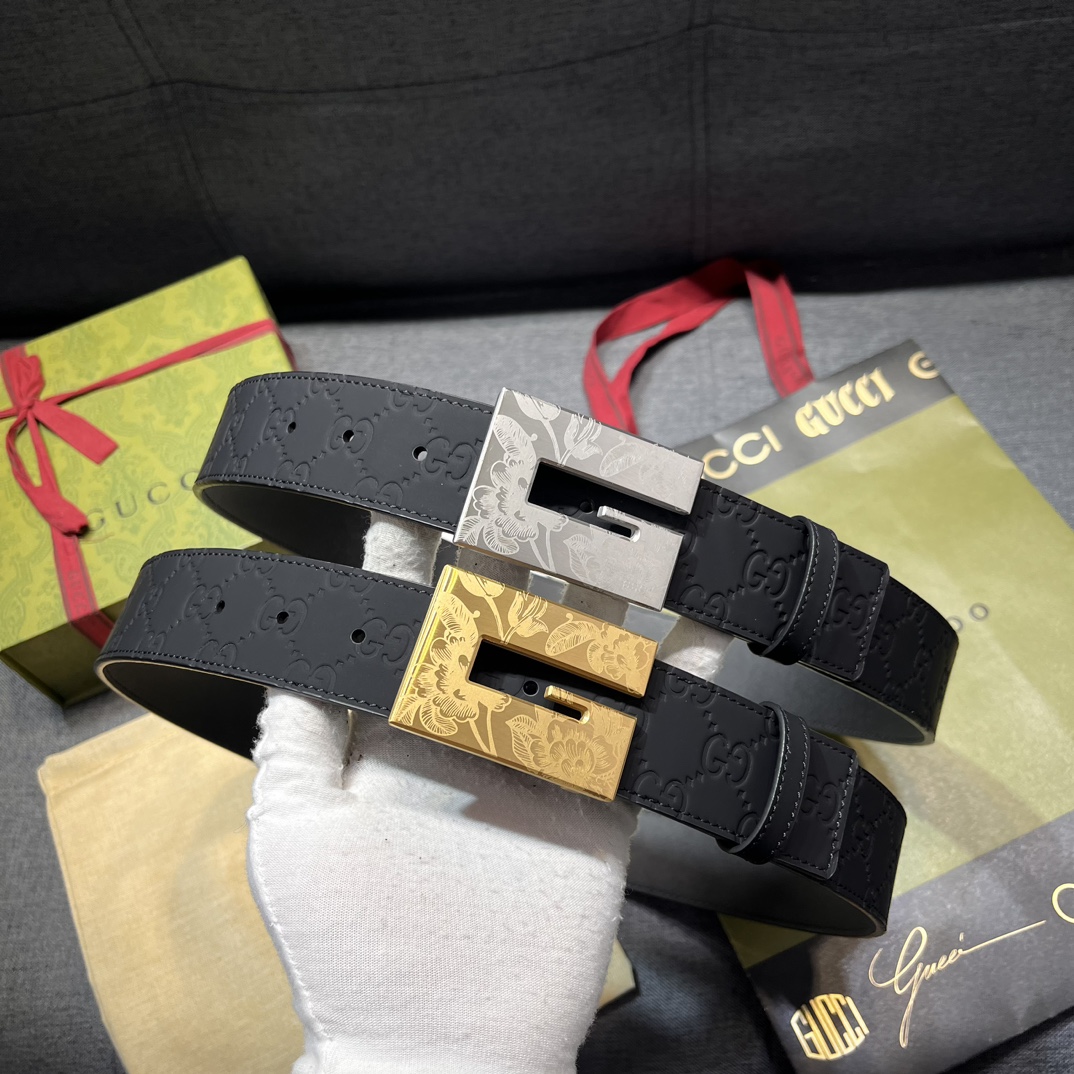     古奇 宽4.0cm 新款 各式百搭单品继续为Gucci 2024早春系列添姿加彩。这款黑色腰带以