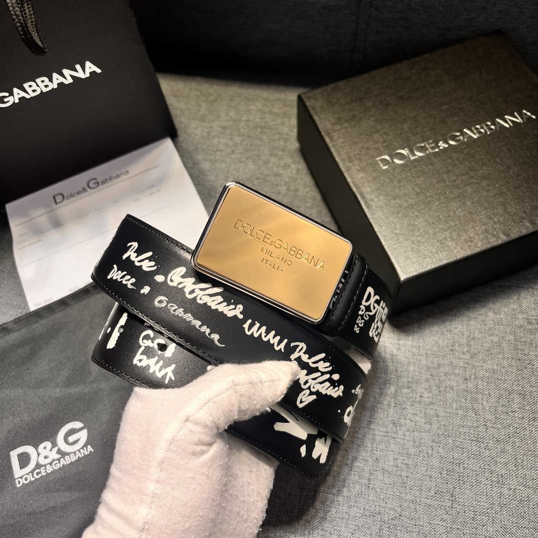 DG宽4.0Dolce&Gabbana新款黑色印花小牛皮腰带摩登干练配饰缀以双色电镀金属DG徽标搭扣