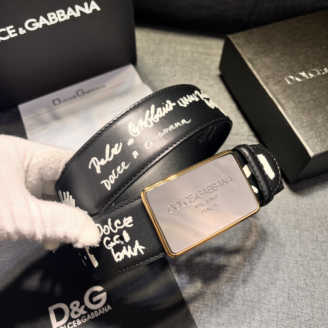 DG宽4.0Dolce&Gabbana新款黑色印花小牛皮腰带摩登干练配饰缀以双色电镀金属DG徽标搭扣