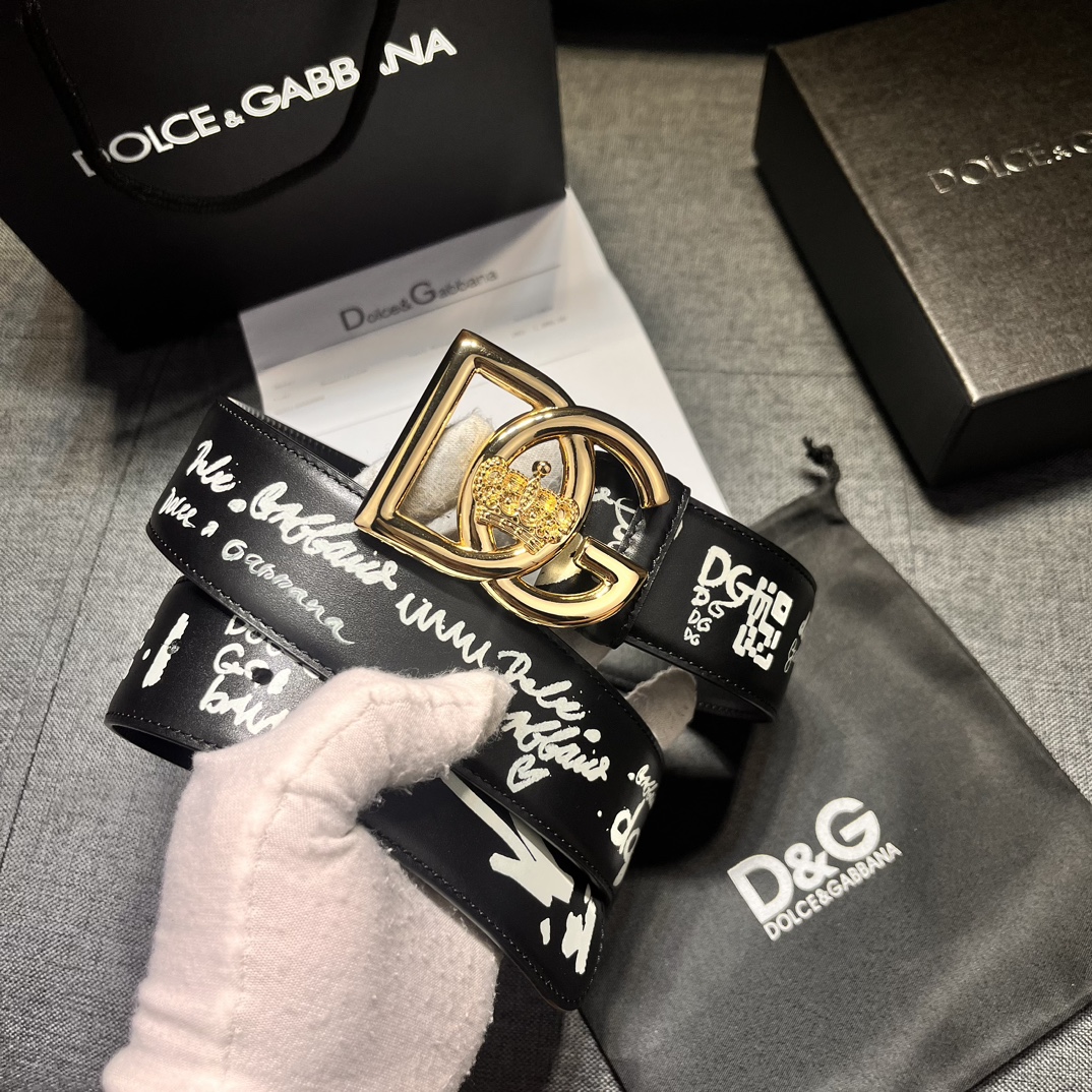 DG宽4.0Dolce&Gabbana新款黑色印花小牛皮腰带摩登干练配饰缀以双色电镀金属DG徽标搭扣