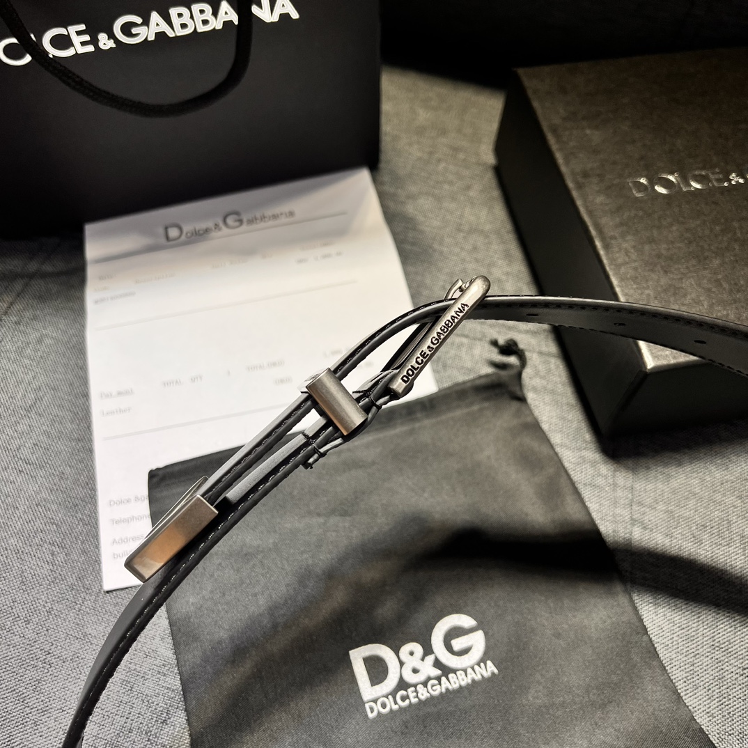 DG 宽3.5㎝ Dolce&Gabbana 全新小牛皮腰带 干练摩登配饰