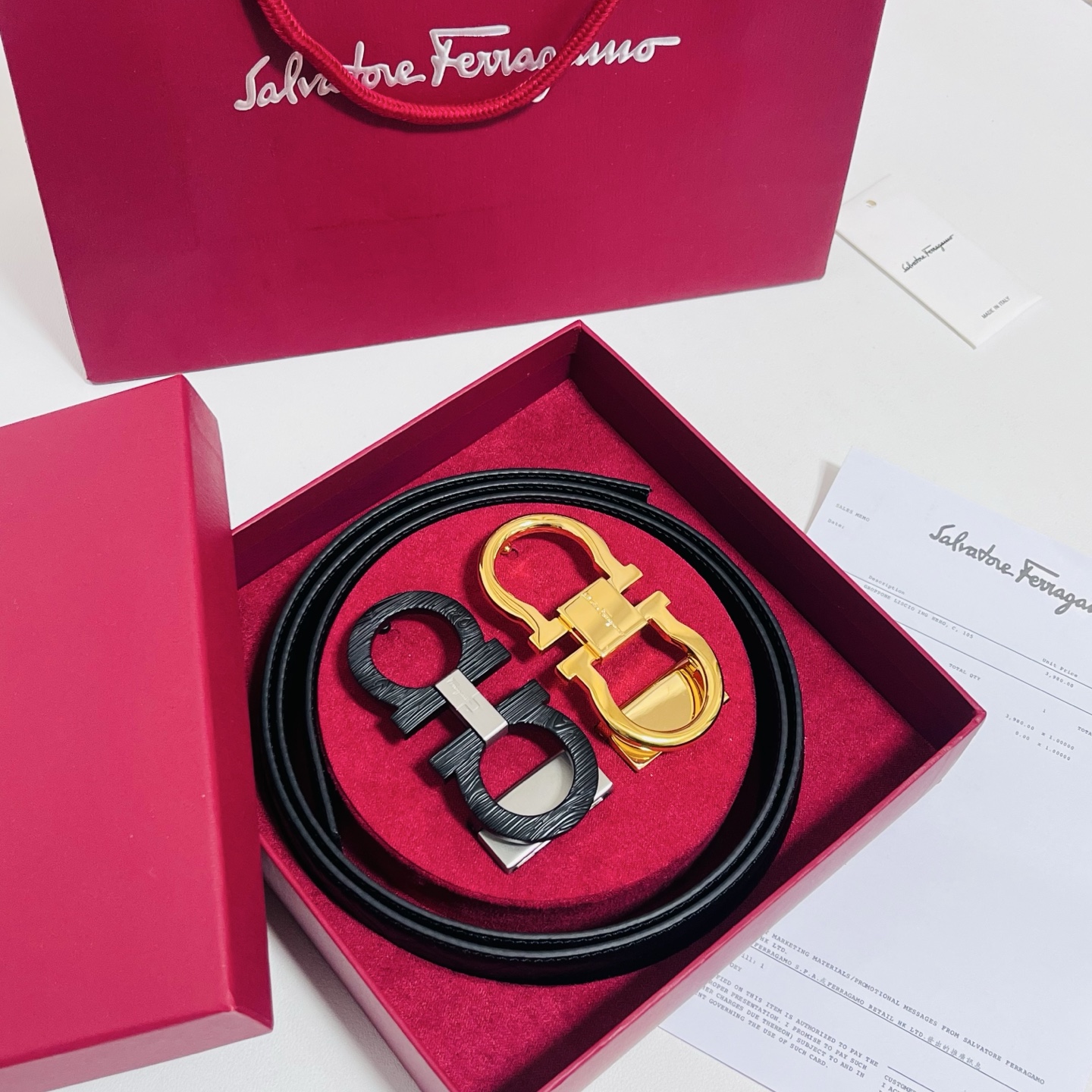 Ferragamo · 一带双扣 此款采用進口皮制作·專櫃原單品質·搭配原版Gancio五金·3.5cm规格·可调式皮带
