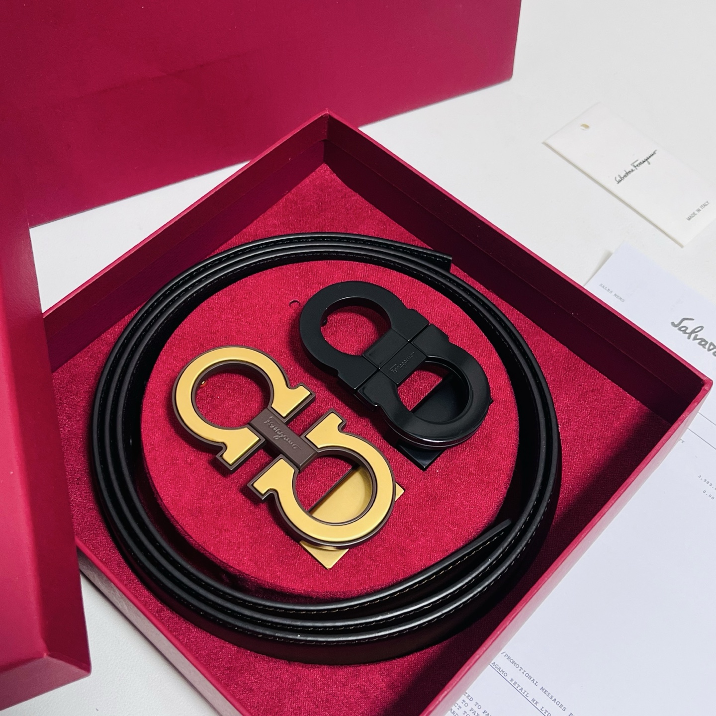 Ferragamo · 一带双扣 此款采用進口皮制作·專櫃原單品質·搭配原版Gancio五金·3.5cm规格·可调式皮带