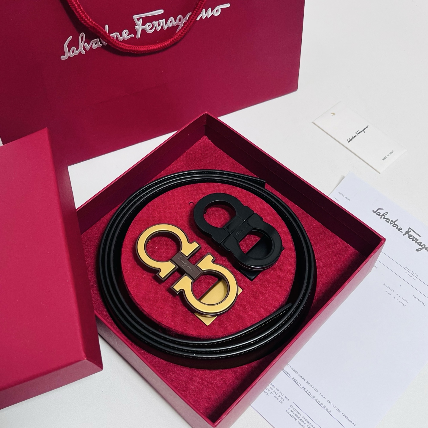 Ferragamo · 一带双扣 此款采用進口皮制作·專櫃原單品質·搭配原版Gancio五金·3.5cm规格·可调式皮带