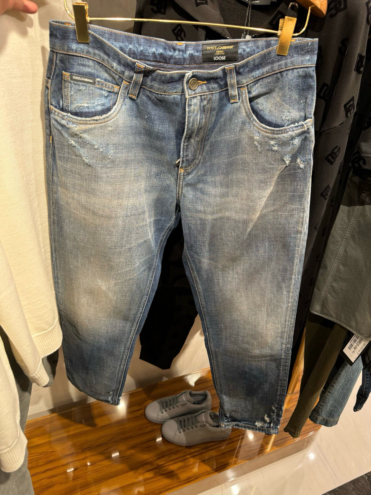   顶级牛仔