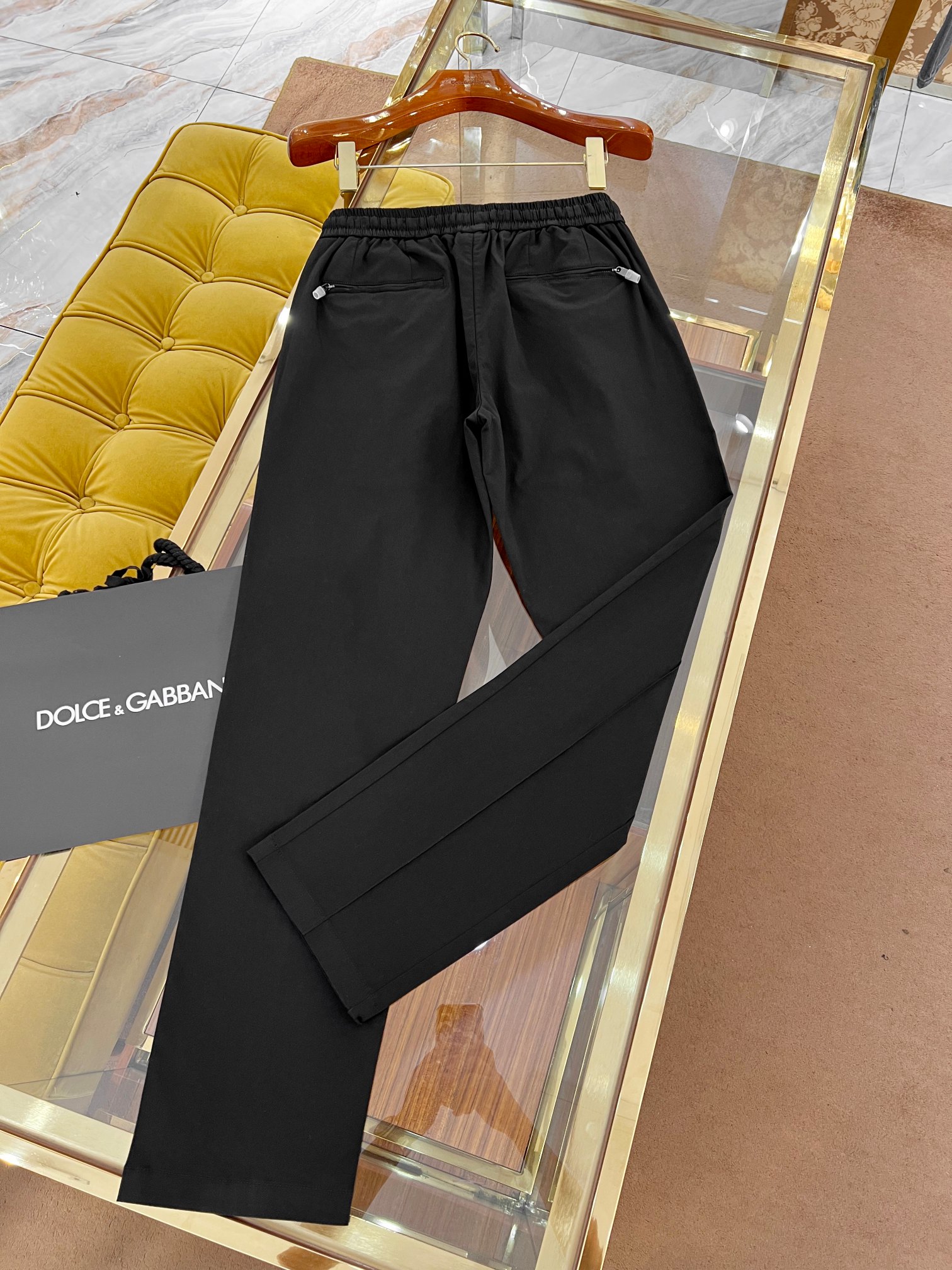 “2025 SS🔥DG Leisure Pants with Iron Logo, Cotton Fabric, Zipper Hardware, Size 44-54” - 图片 3