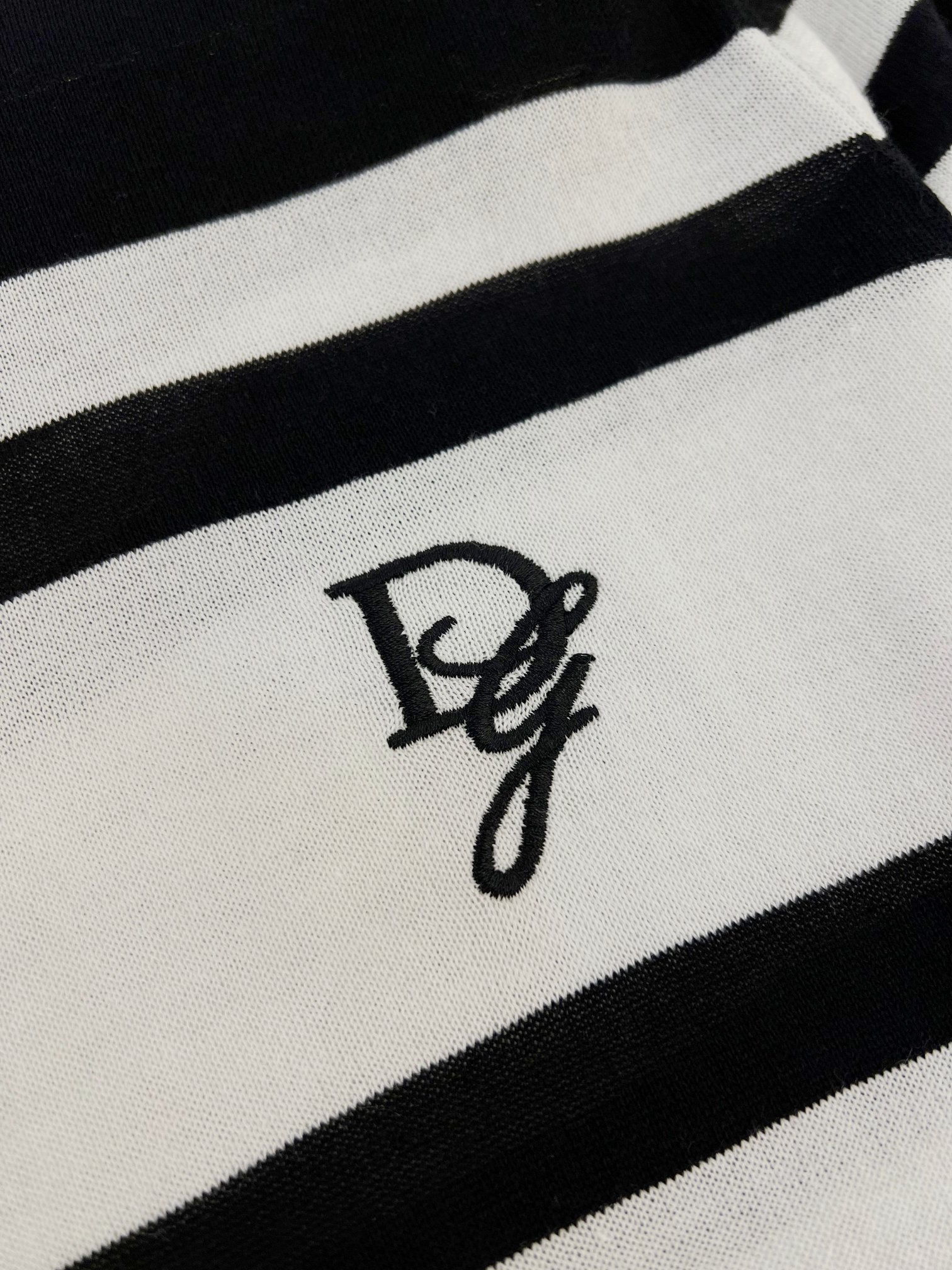  2025SS🔥DG最新圆领针织衫 独家发售 完美配色设计 DG标识刺绣logo 高质量男性必入 Siz