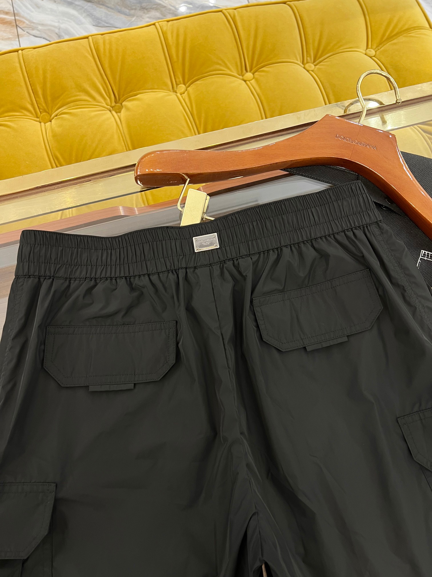 “Exclusive Heavy Work Design Shorts by P618, 2025SS🔥DG: Perfect Details & Custom Branding” - 图片 3