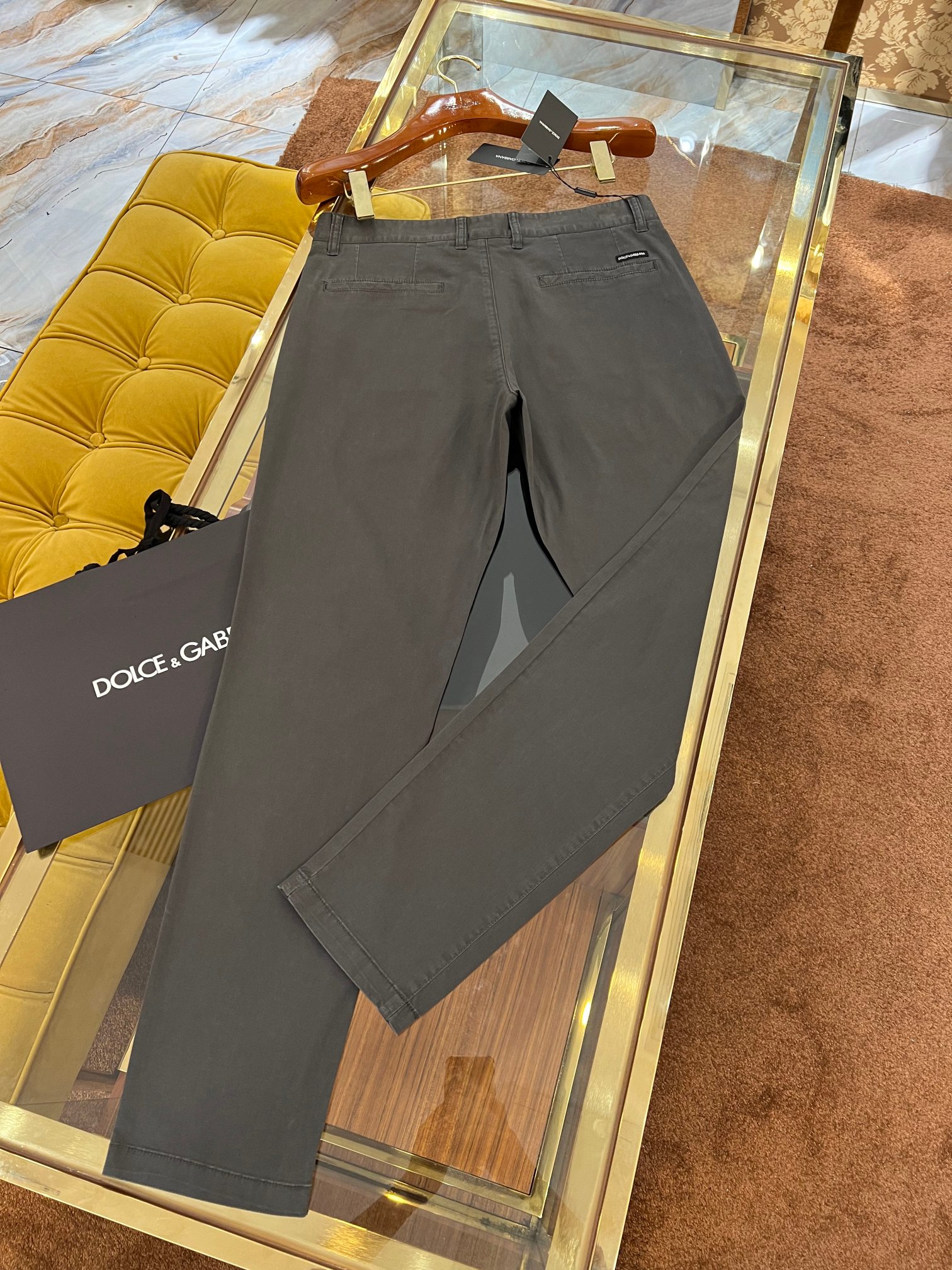 DG  休闲裤服装 3