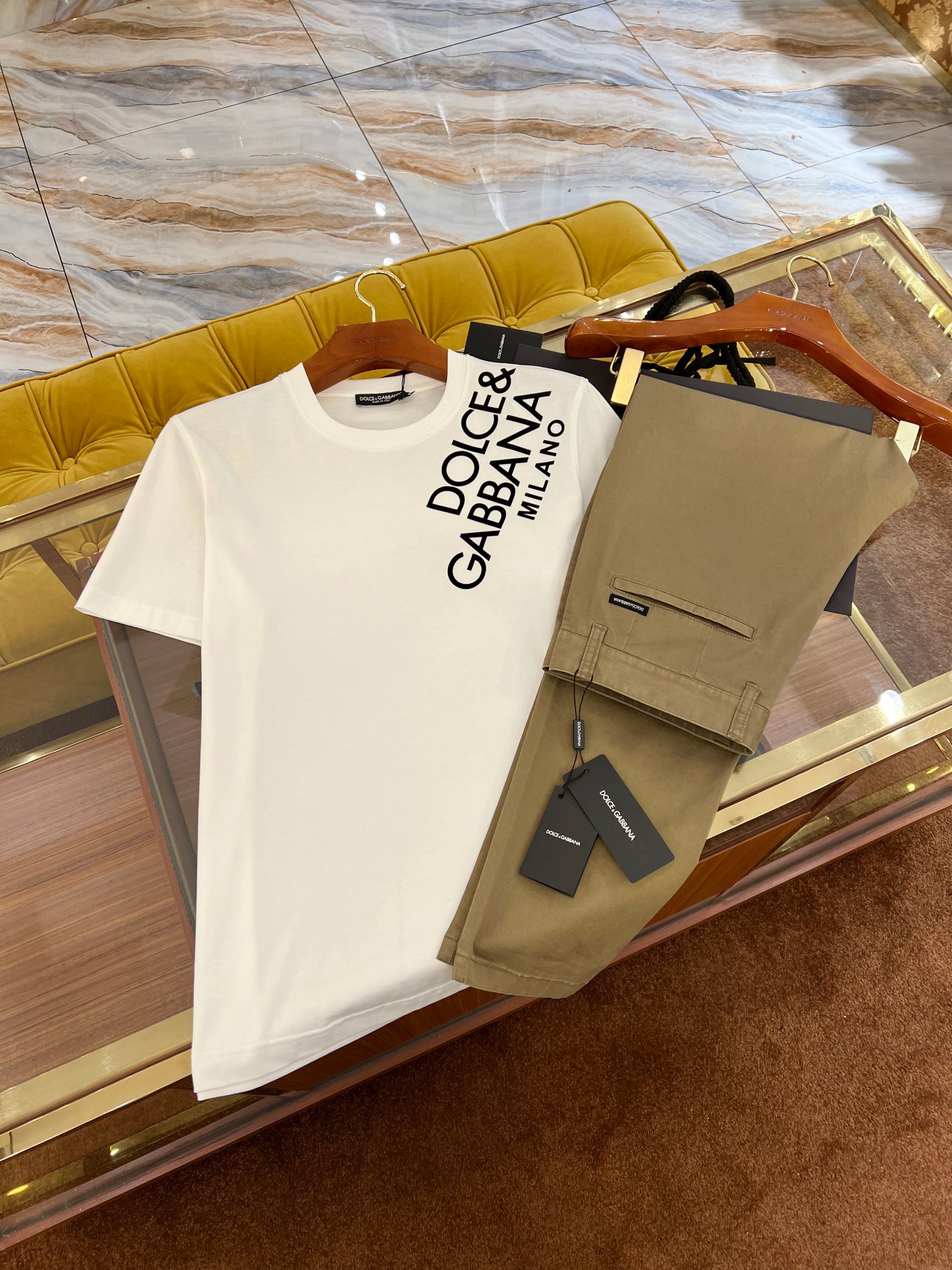 𝘿𝙊𝙇𝘾𝙀&𝙂𝘼𝘽𝘽𝘼𝙉𝘼👑