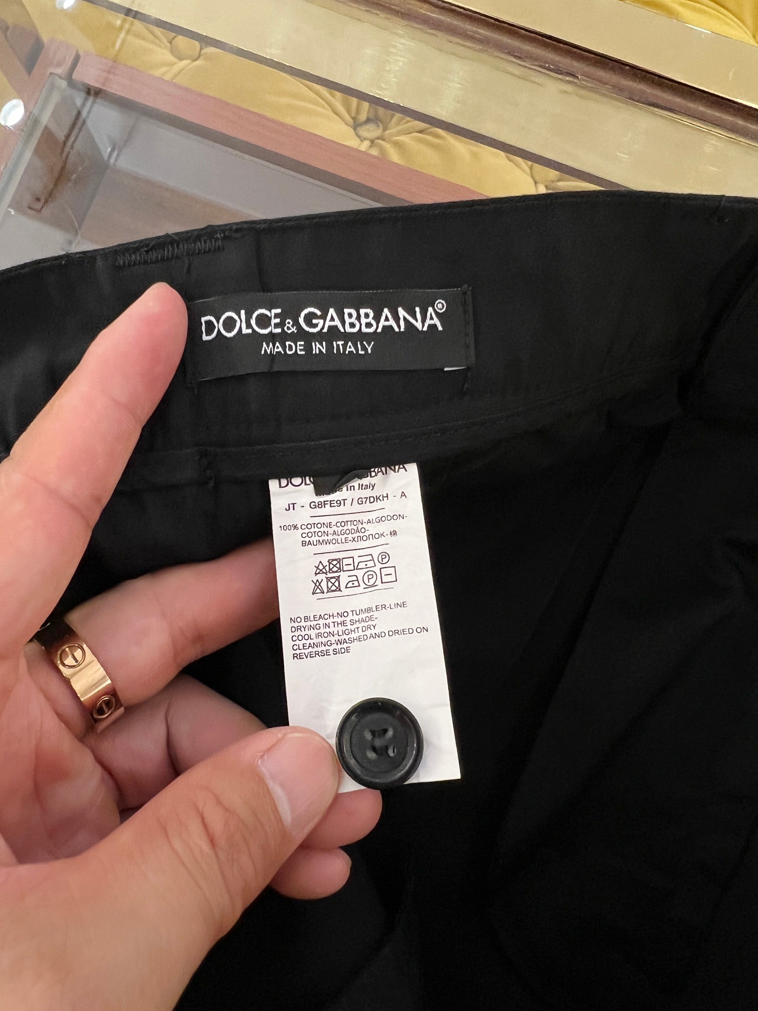“2025 SS 🔥DG Casher Shorts: High-Quality Cotton Fabric with Coloured Logo” - 图片 9