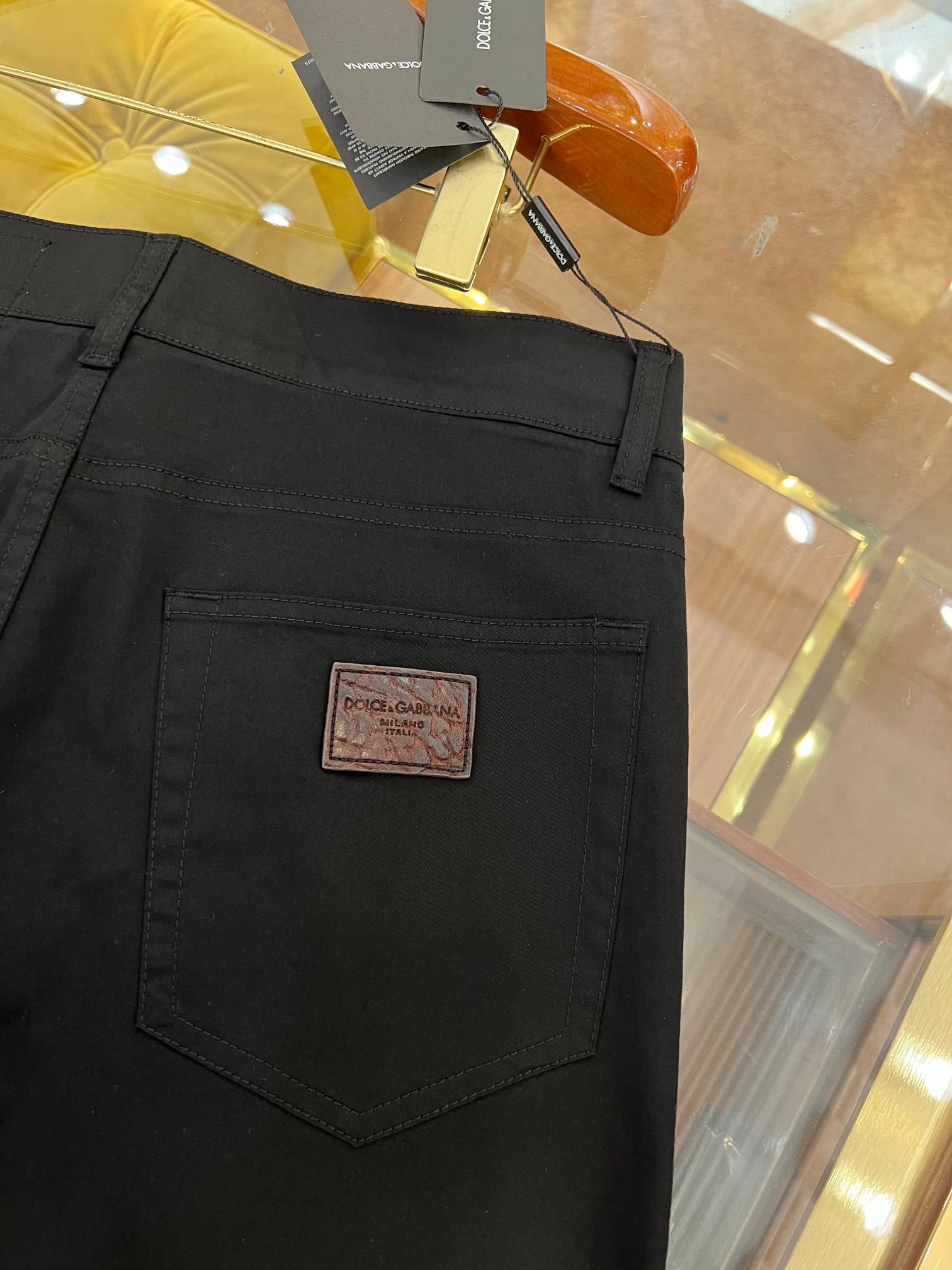 New 2025 SS🔥DG Leisure Pants: Gator-Skin Logo, Cotton-Bullet Fabric, Gold Zipper, Size 44-54 - 图片 5
