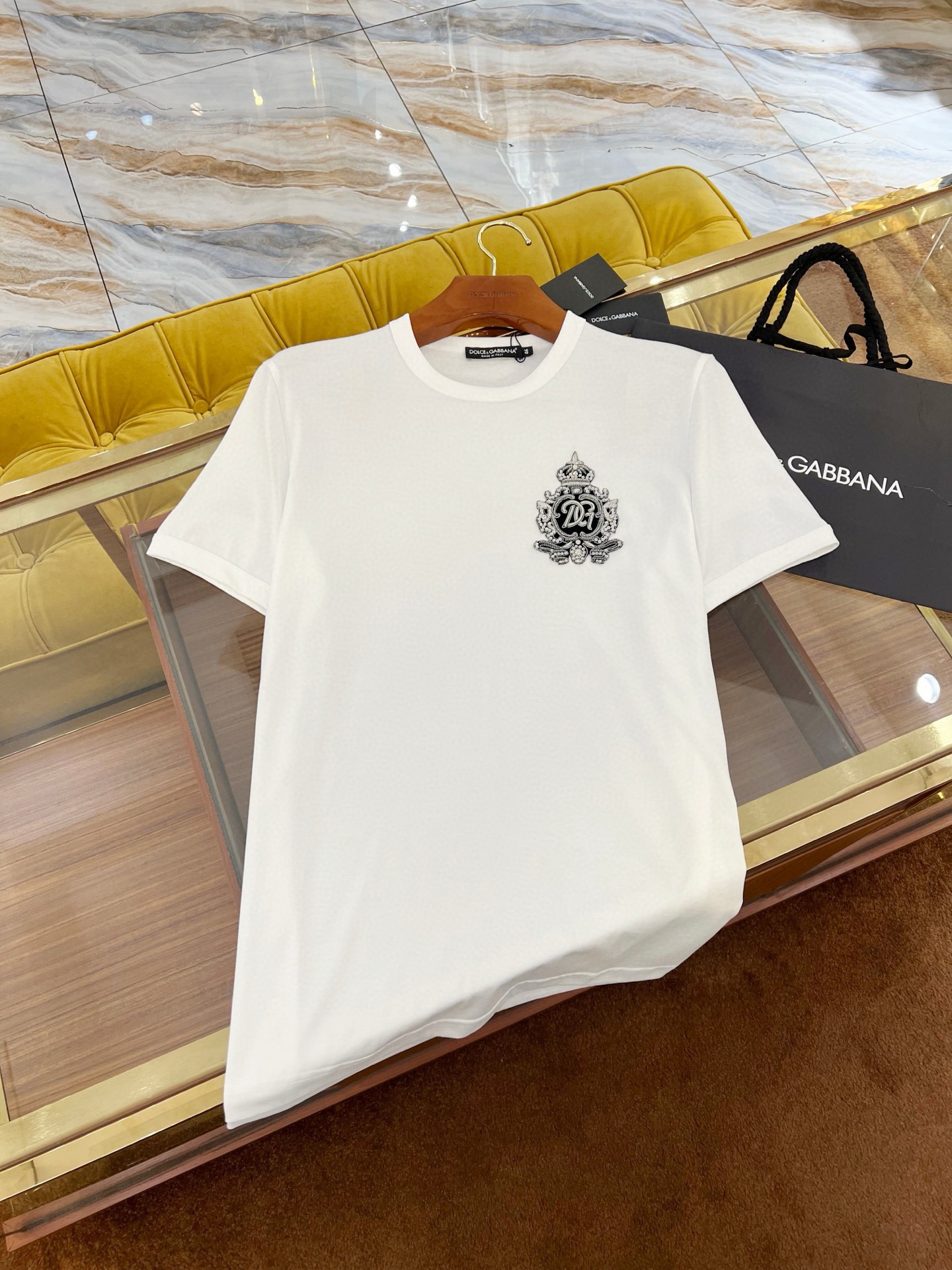   2025SS🔥DG最新款T恤 顶级手工👑银丝线 印度章仔 优质纯棉面料 独家发售 白色 Size：4