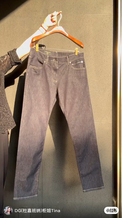 . 411501_360 411501_360