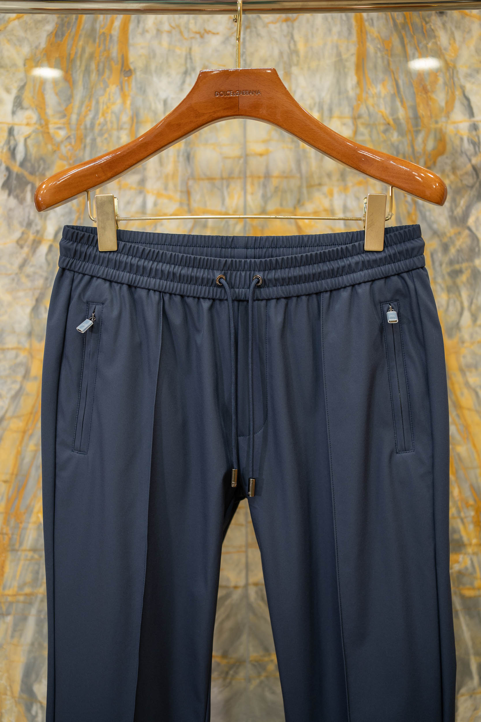 2025/AW🔥新款休闲裤 进口尼龙三防面料 独家DG铁牌logo 小直筒裤型 Size:44-54