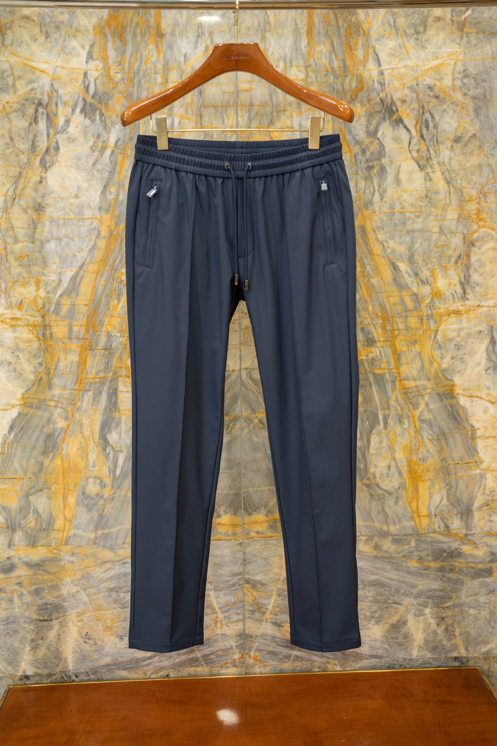 2025/AW🔥新款休闲裤 进口尼龙三防面料 独家DG铁牌logo 小直筒裤型 Size:44-54