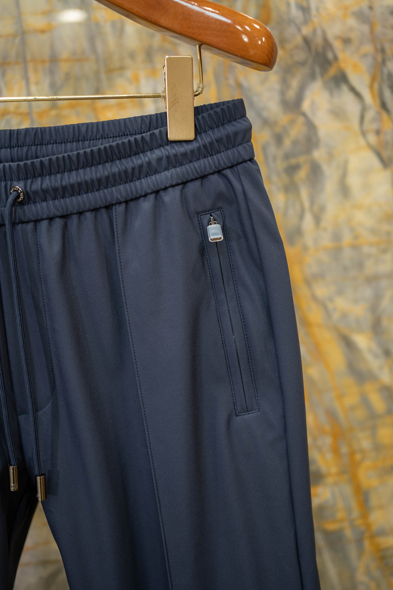 2025/AW🔥新款休闲裤 进口尼龙三防面料 独家DG铁牌logo 小直筒裤型 Size:44-54